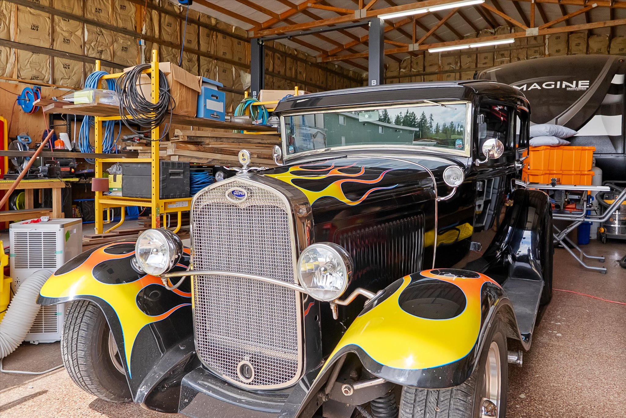 555 & 561 Twin Bridges Road