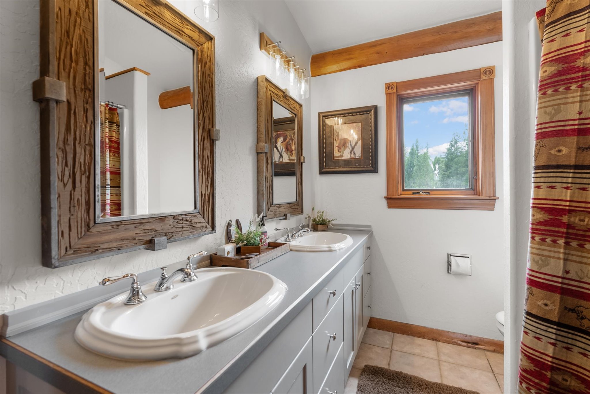 555 & 561 Twin Bridges Road