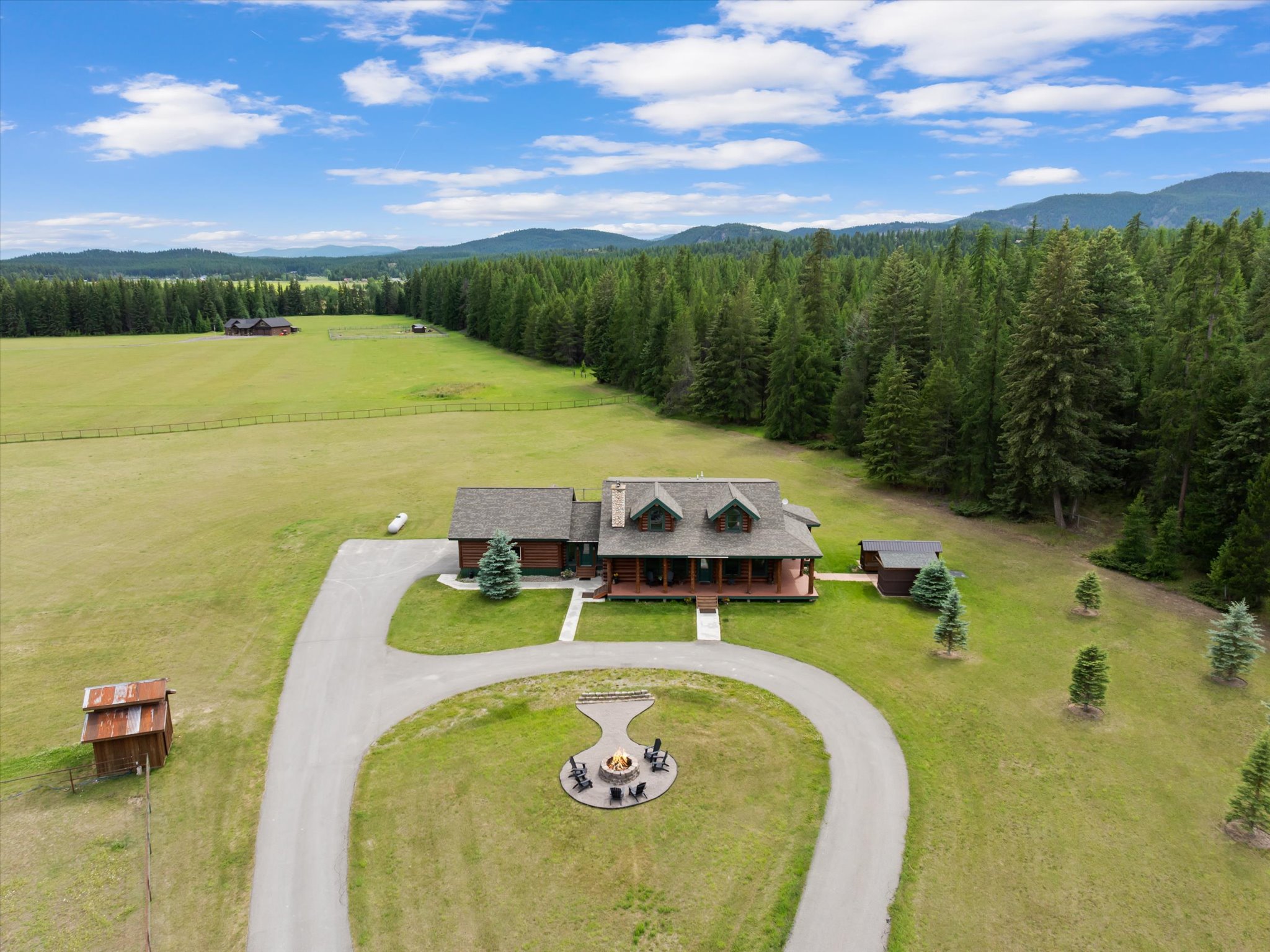 555 & 561 Twin Bridges Road