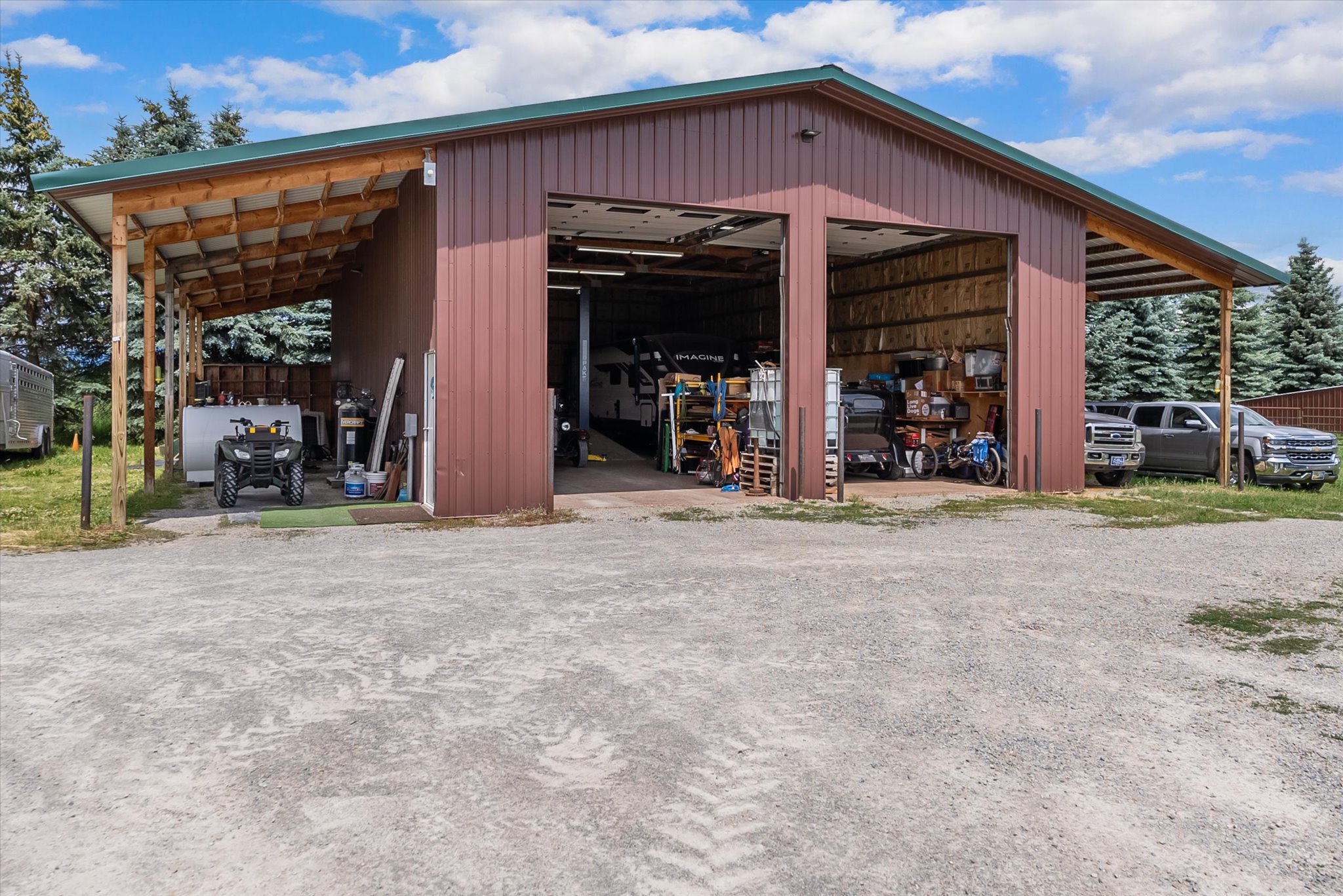 555 & 561 Twin Bridges Road