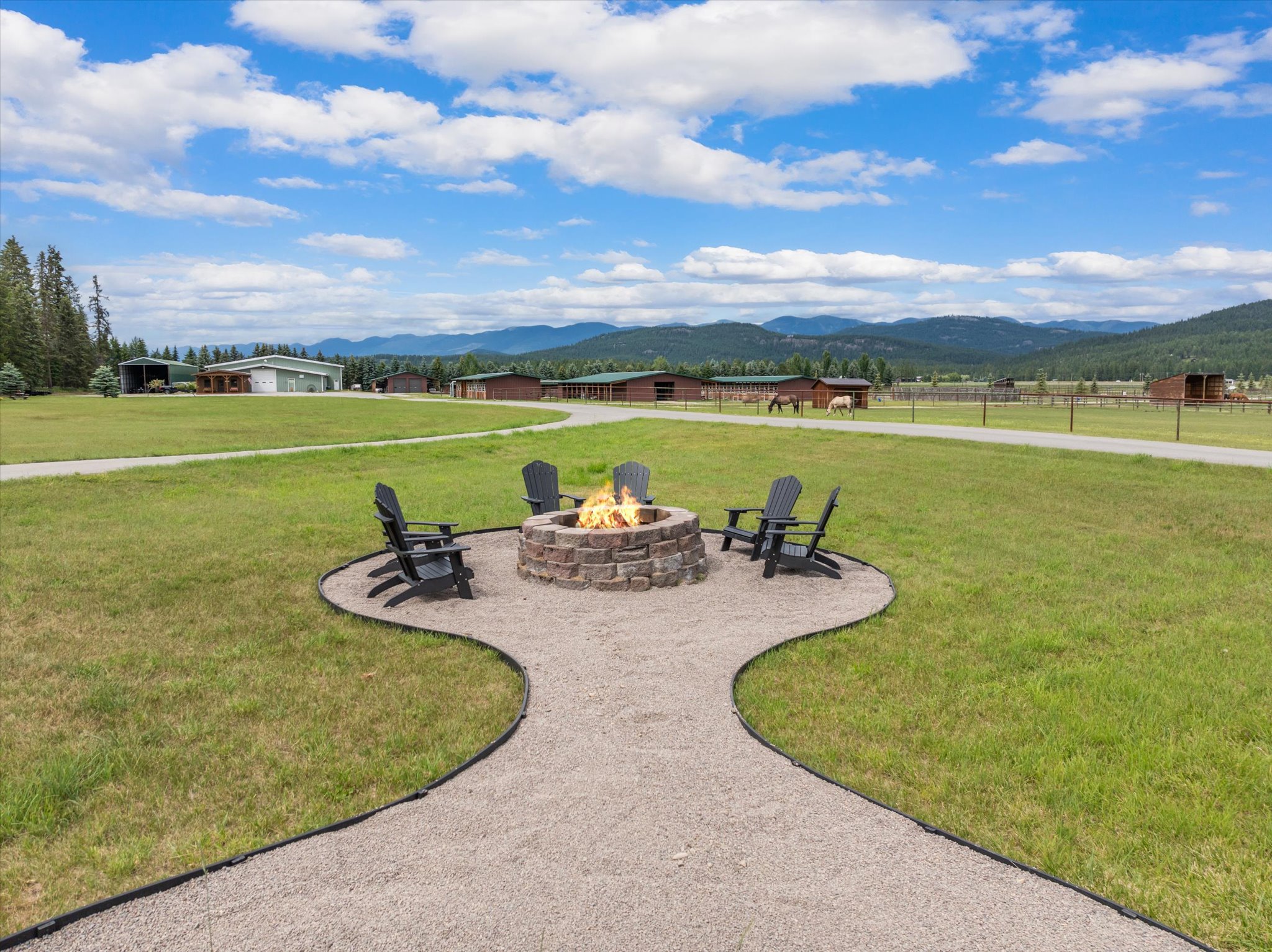 555 & 561 Twin Bridges Road