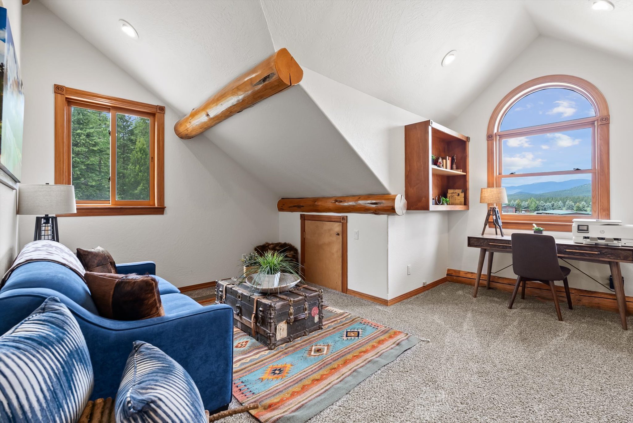 555 & 561 Twin Bridges Road