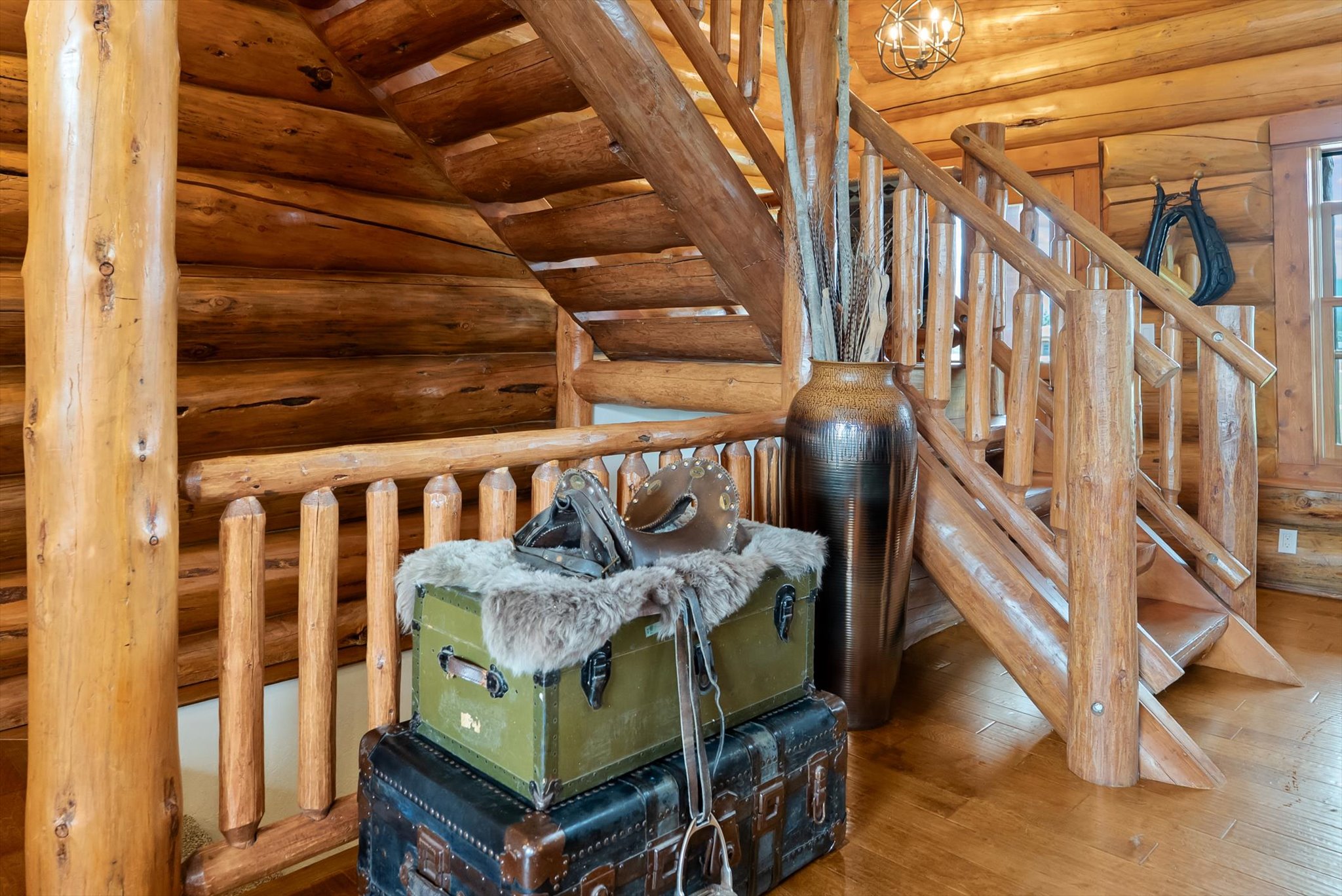 555 & 561 Twin Bridges Road