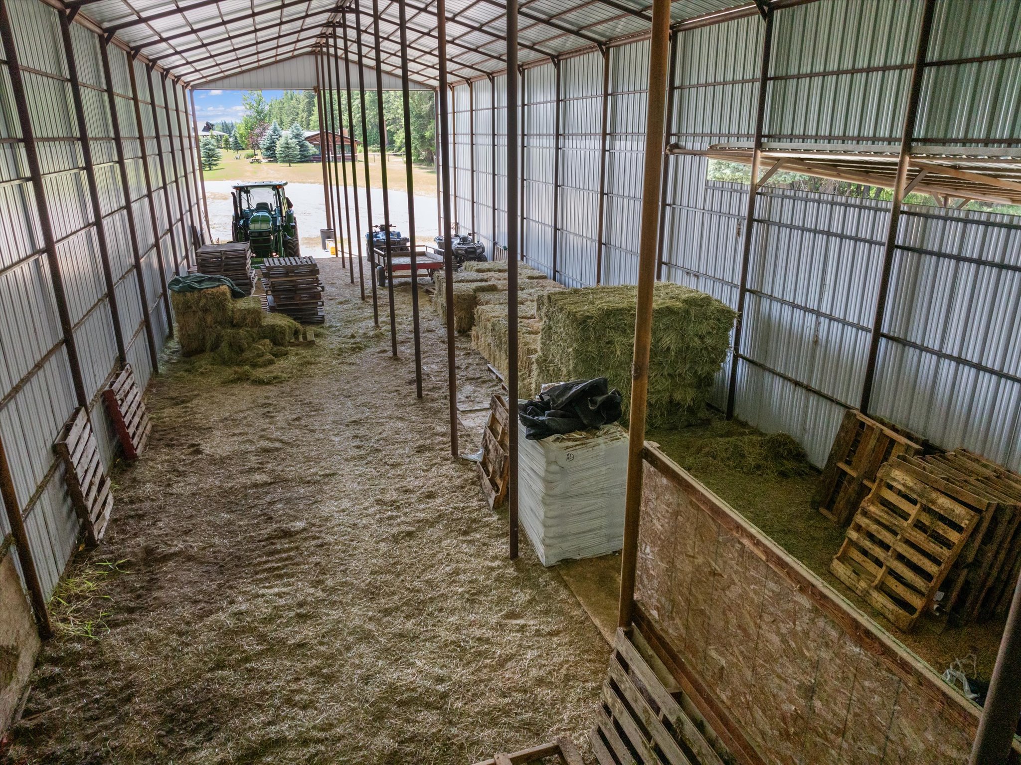 555 & 561 Twin Bridges Road