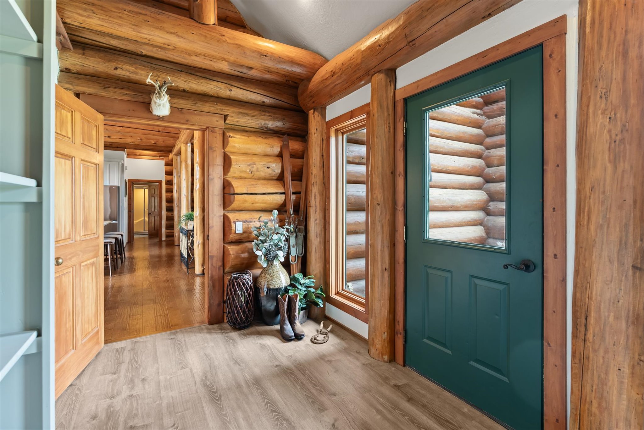 555 & 561 Twin Bridges Road