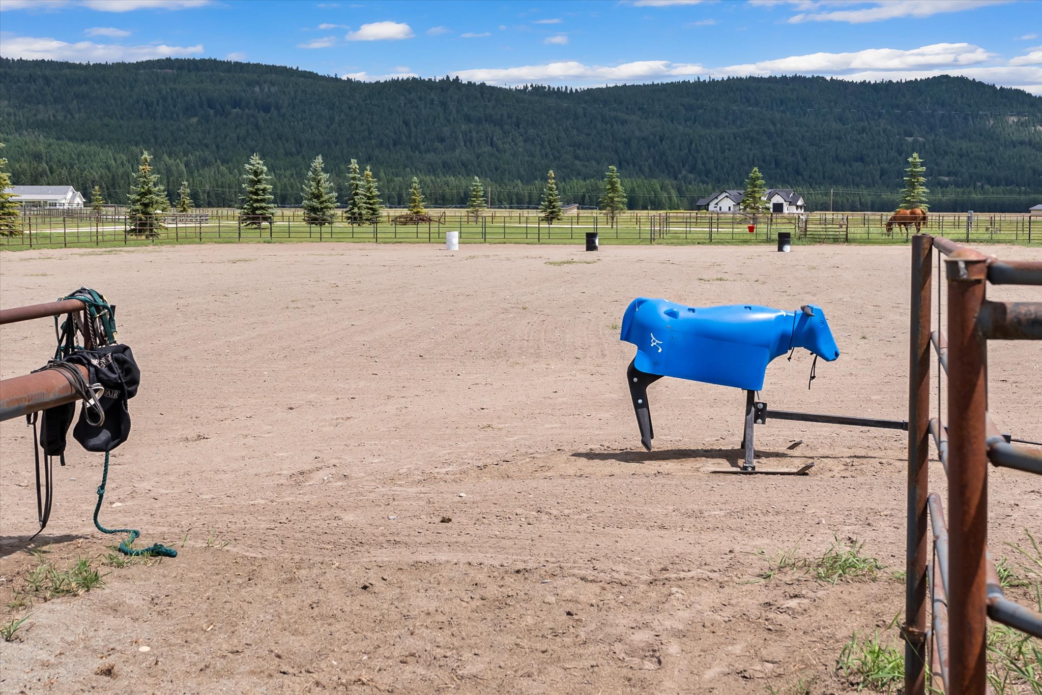 555 & 561 Twin Bridges Road