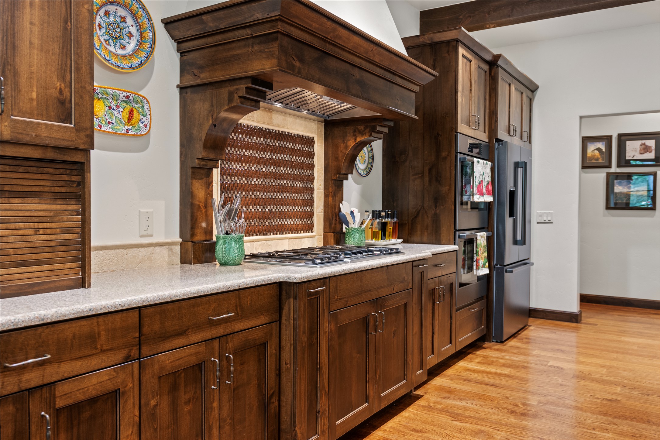 1 Ridge Crest Court