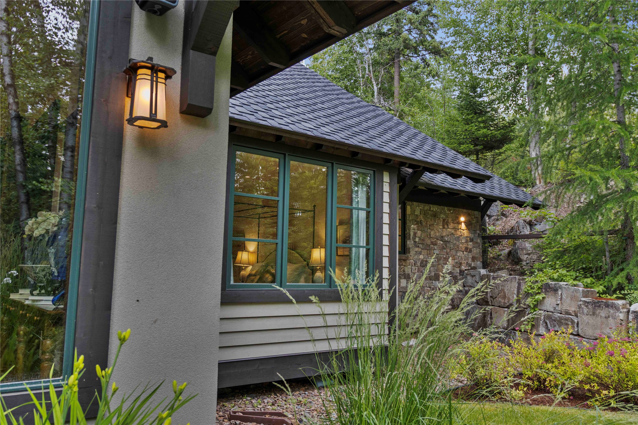 1 Ridge Crest Court