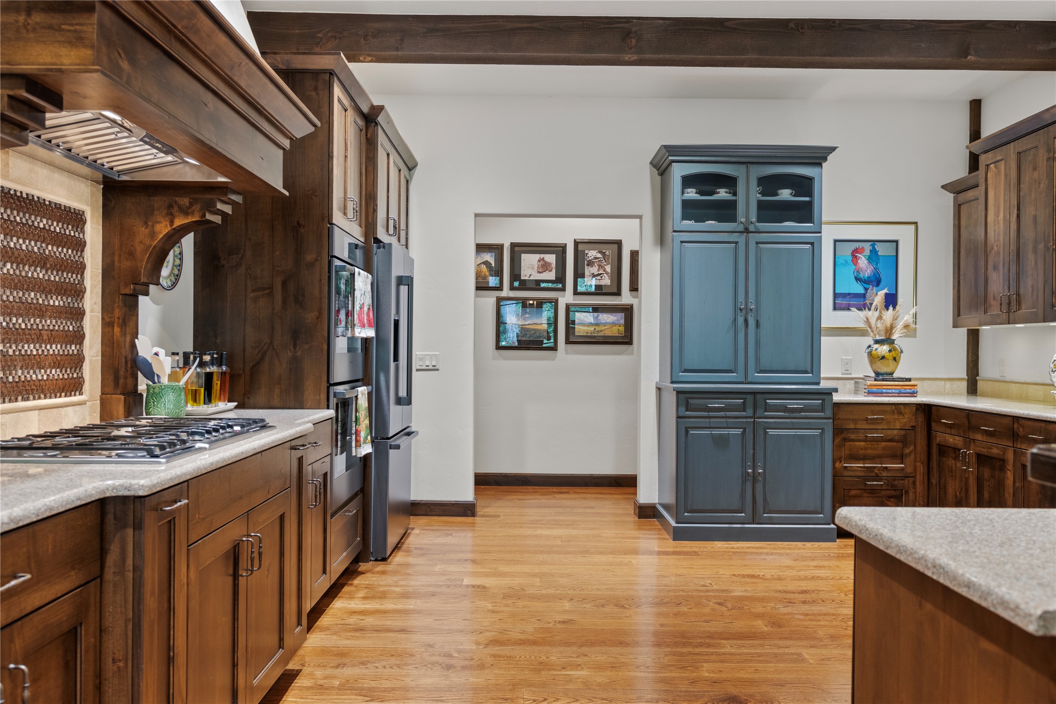 1 Ridge Crest Court