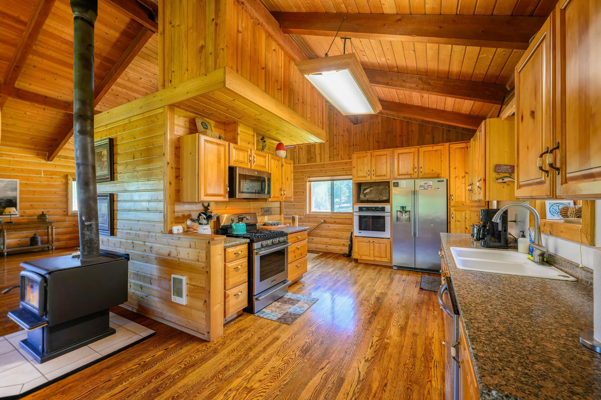 1869 Mud Creek Road