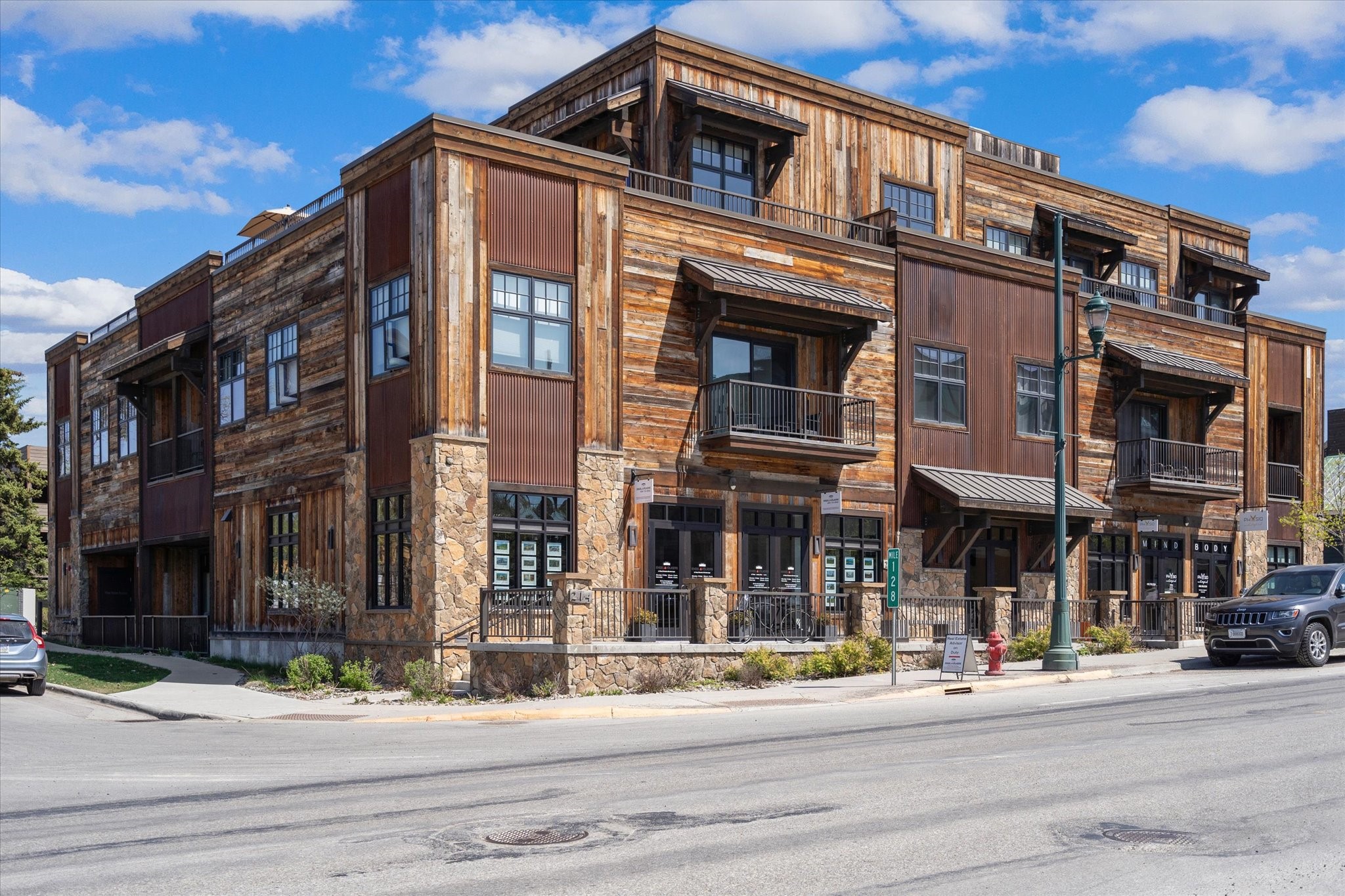 214 E 2nd Street 301