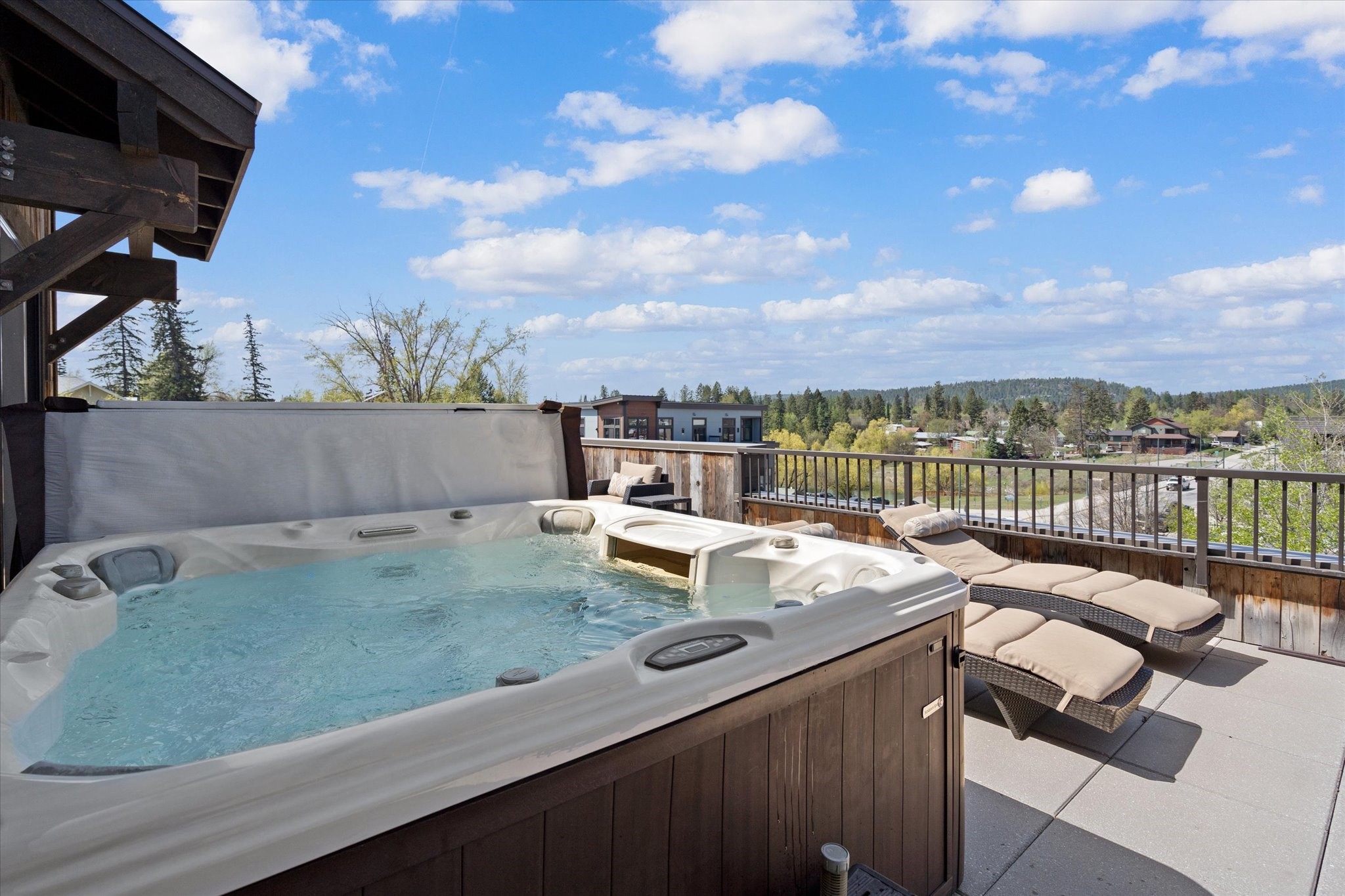 214 E 2nd Street 301