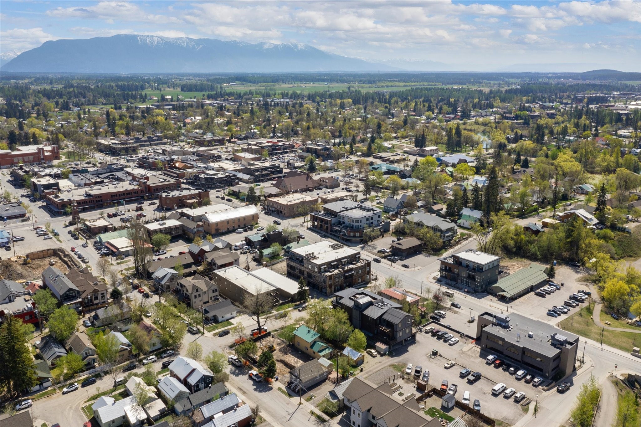 214 E 2nd Street 301