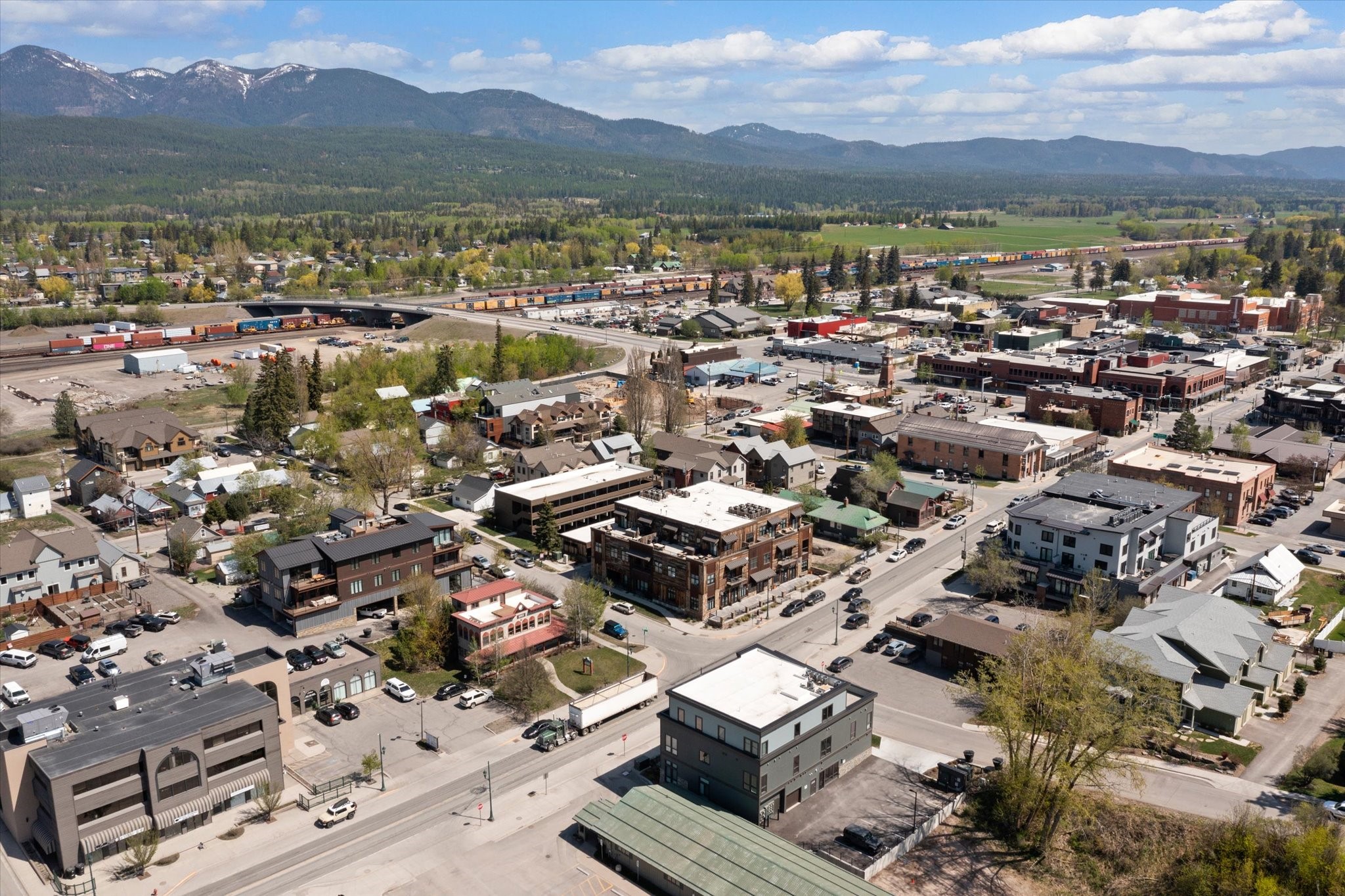 214 E 2nd Street 301