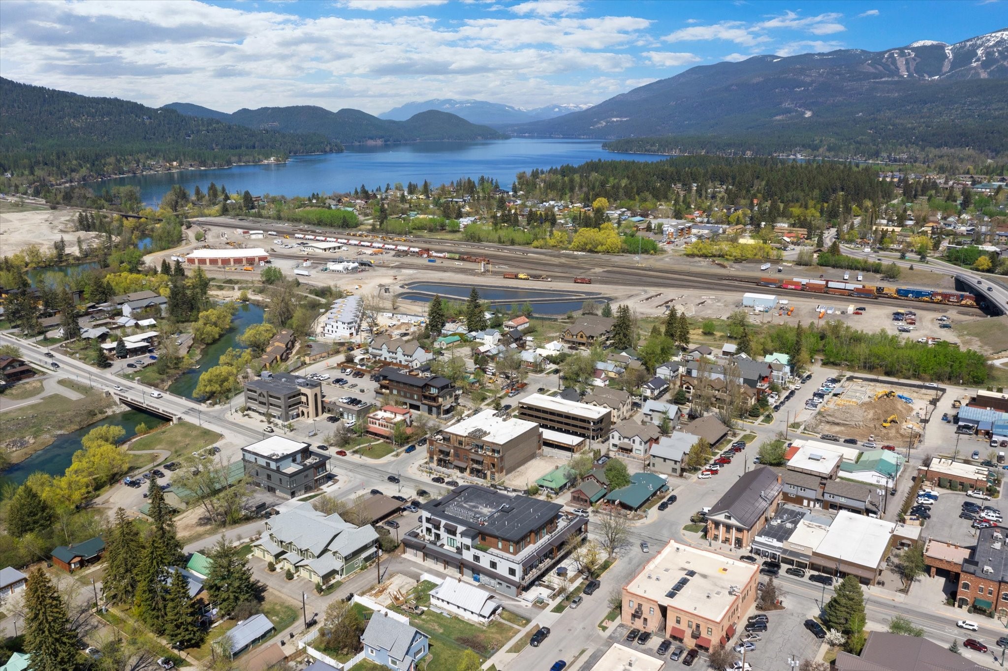 214 E 2nd Street 301