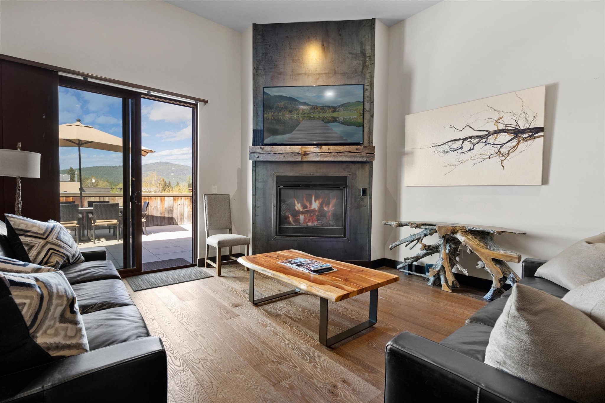 214 E 2nd Street 301