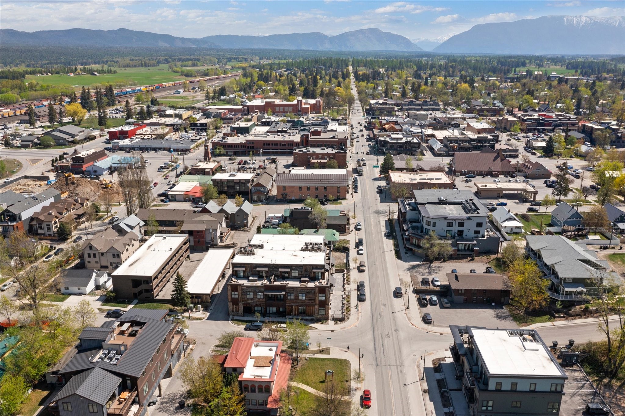 214 E 2nd Street 301