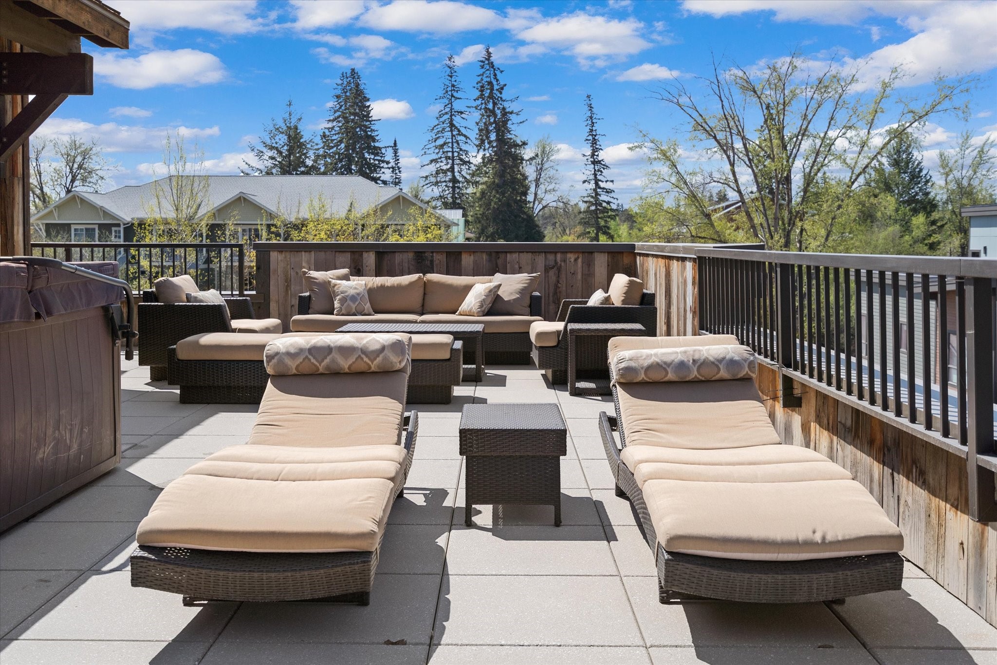 214 E 2nd Street 301