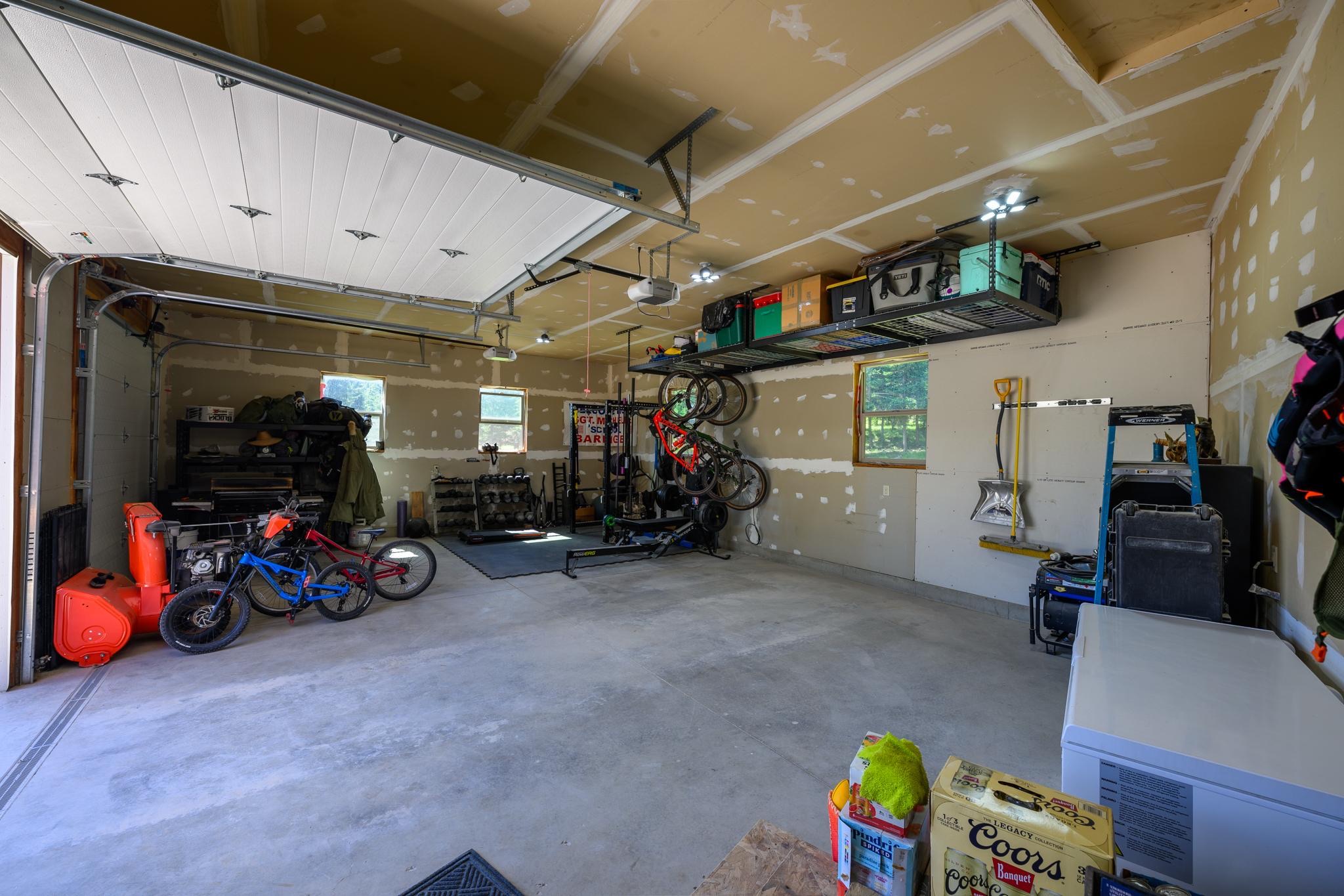 548 Spruce Hollow Trail