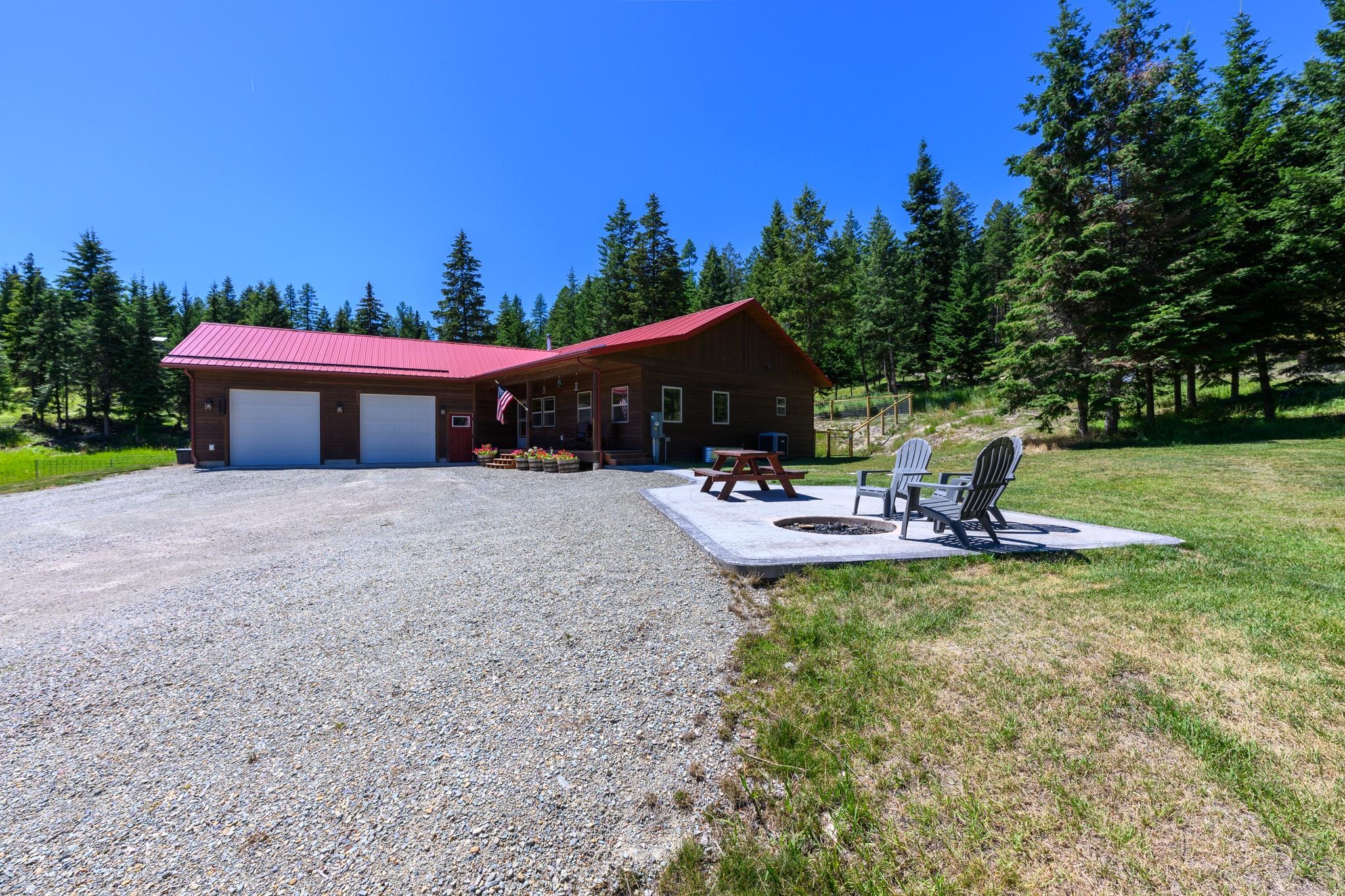 548 Spruce Hollow Trail
