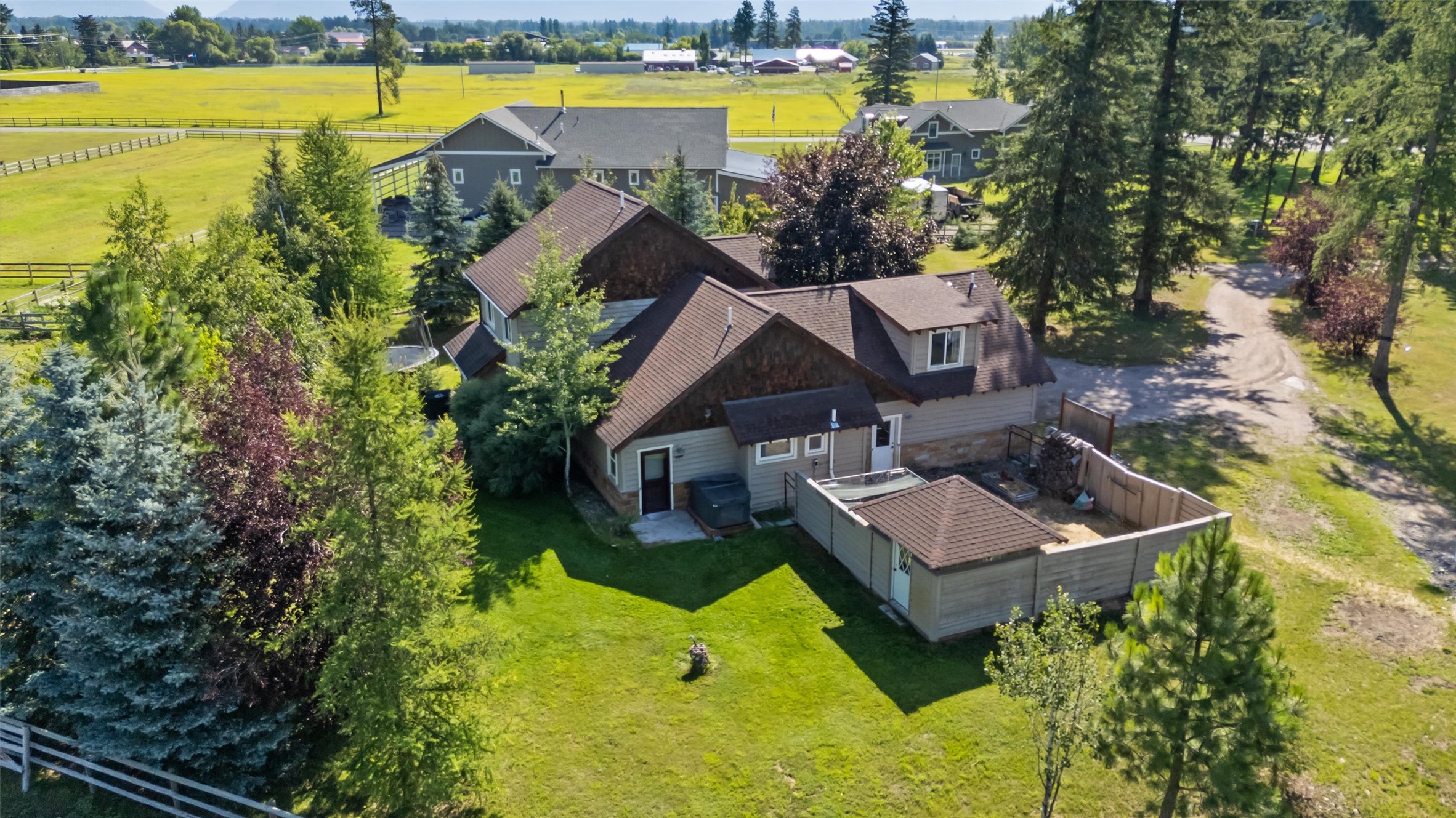 1086 Cowboy Way