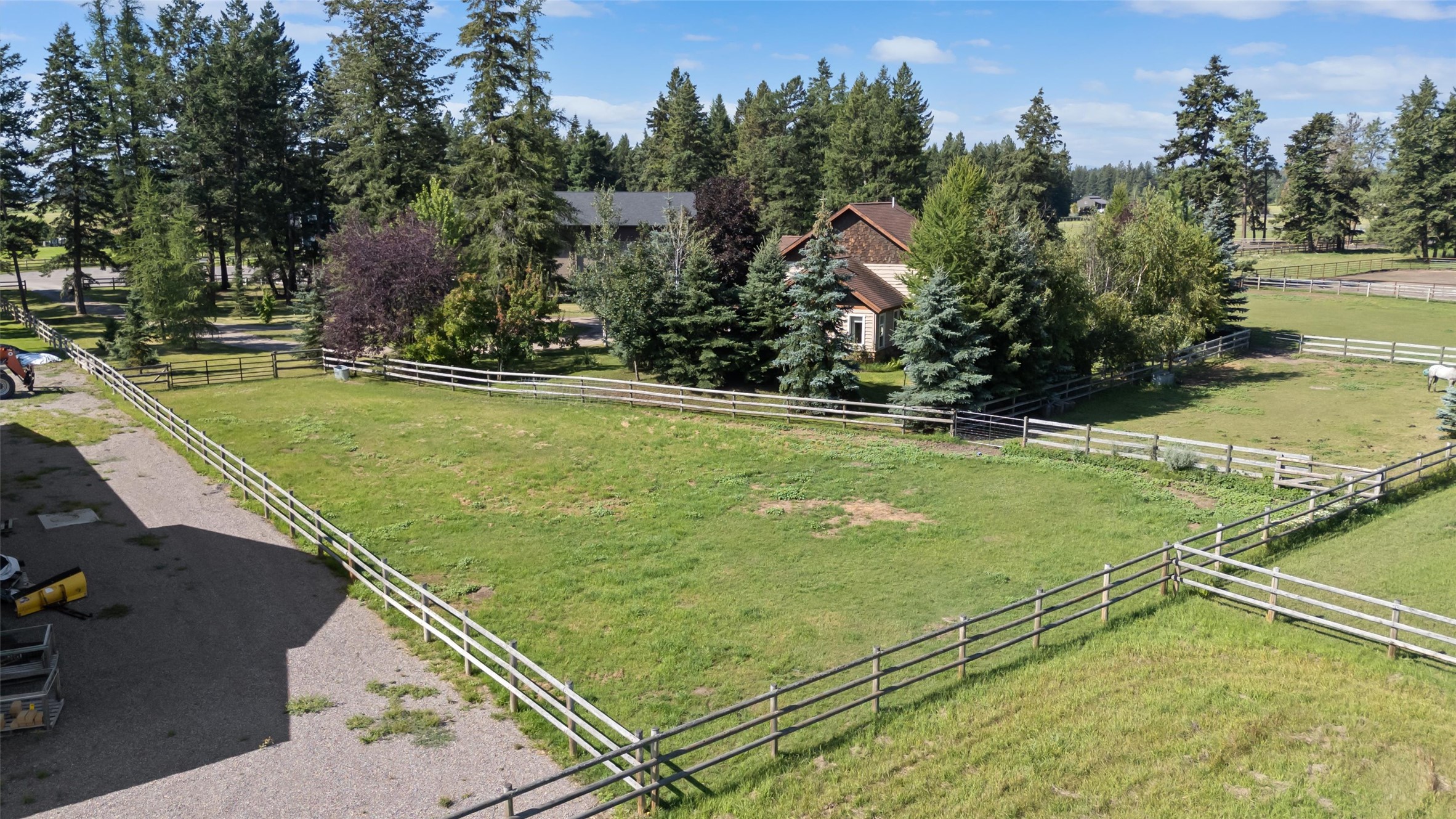 1086 Cowboy Way