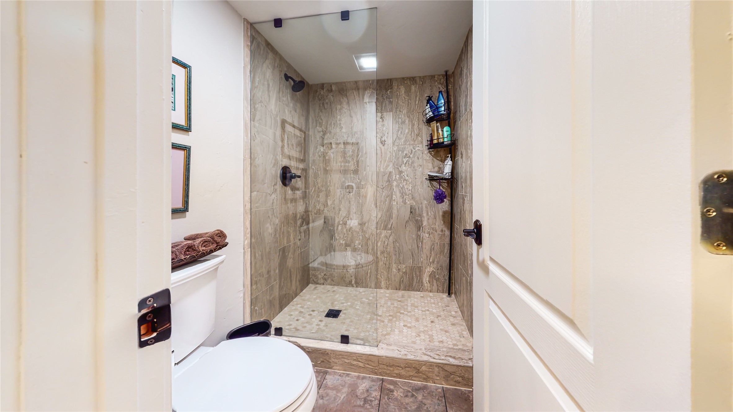 832 Cantrell Court