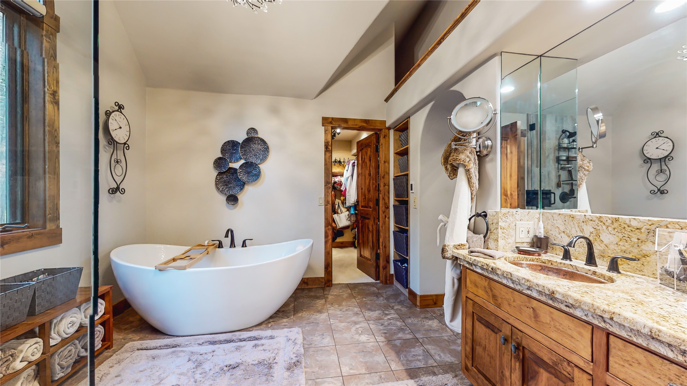 832 Cantrell Court