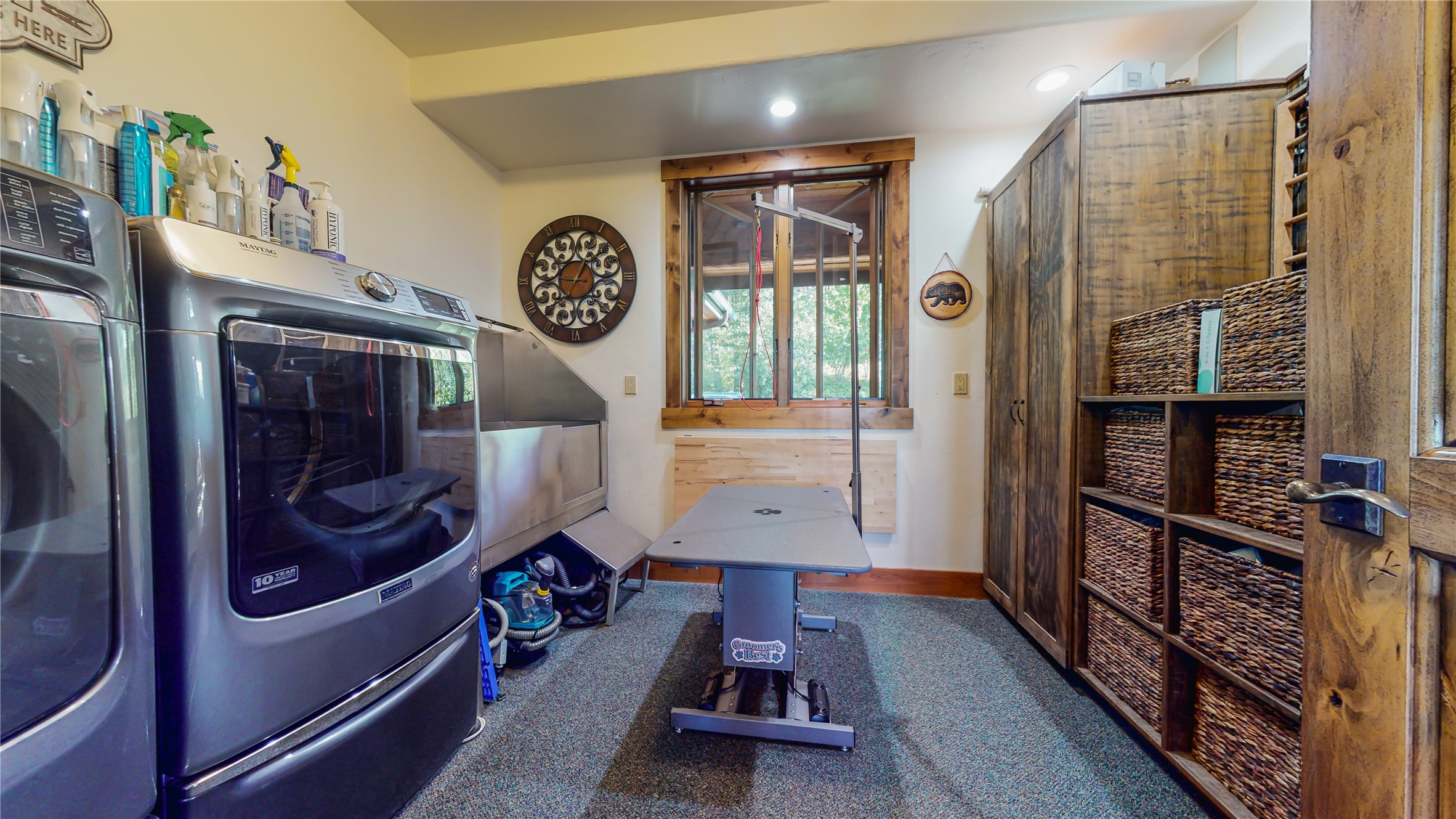 832 Cantrell Court