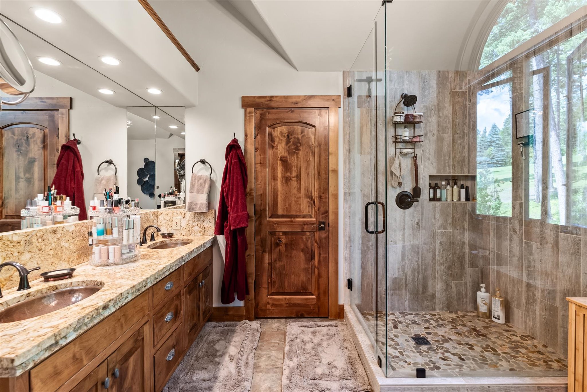 832 Cantrell Court