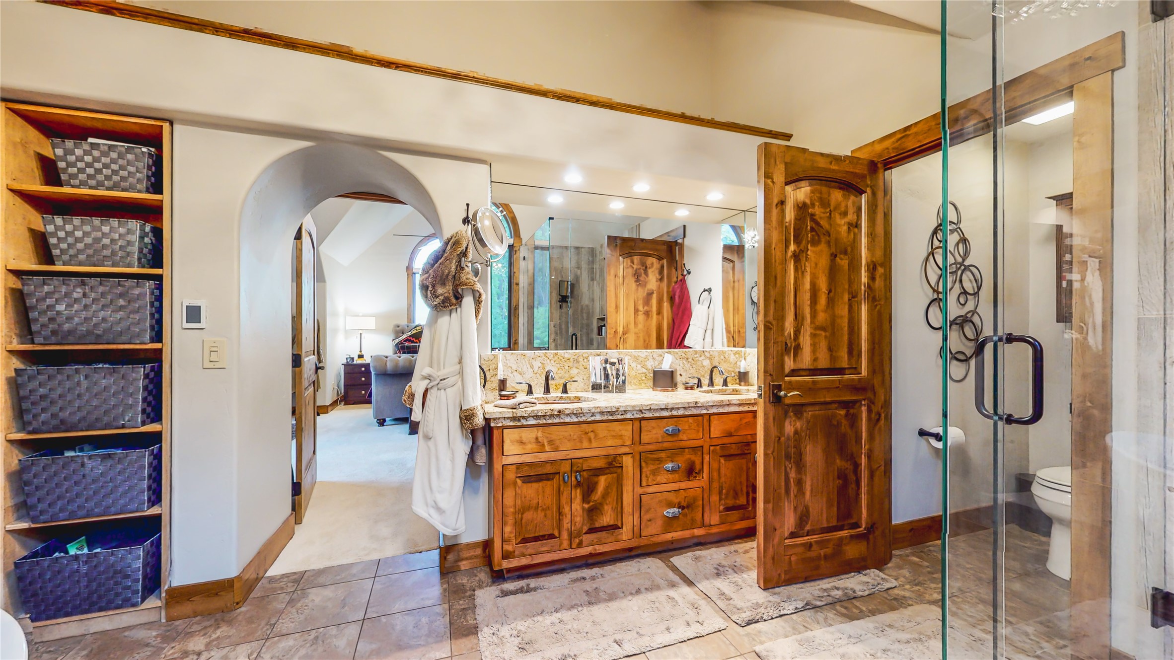 832 Cantrell Court