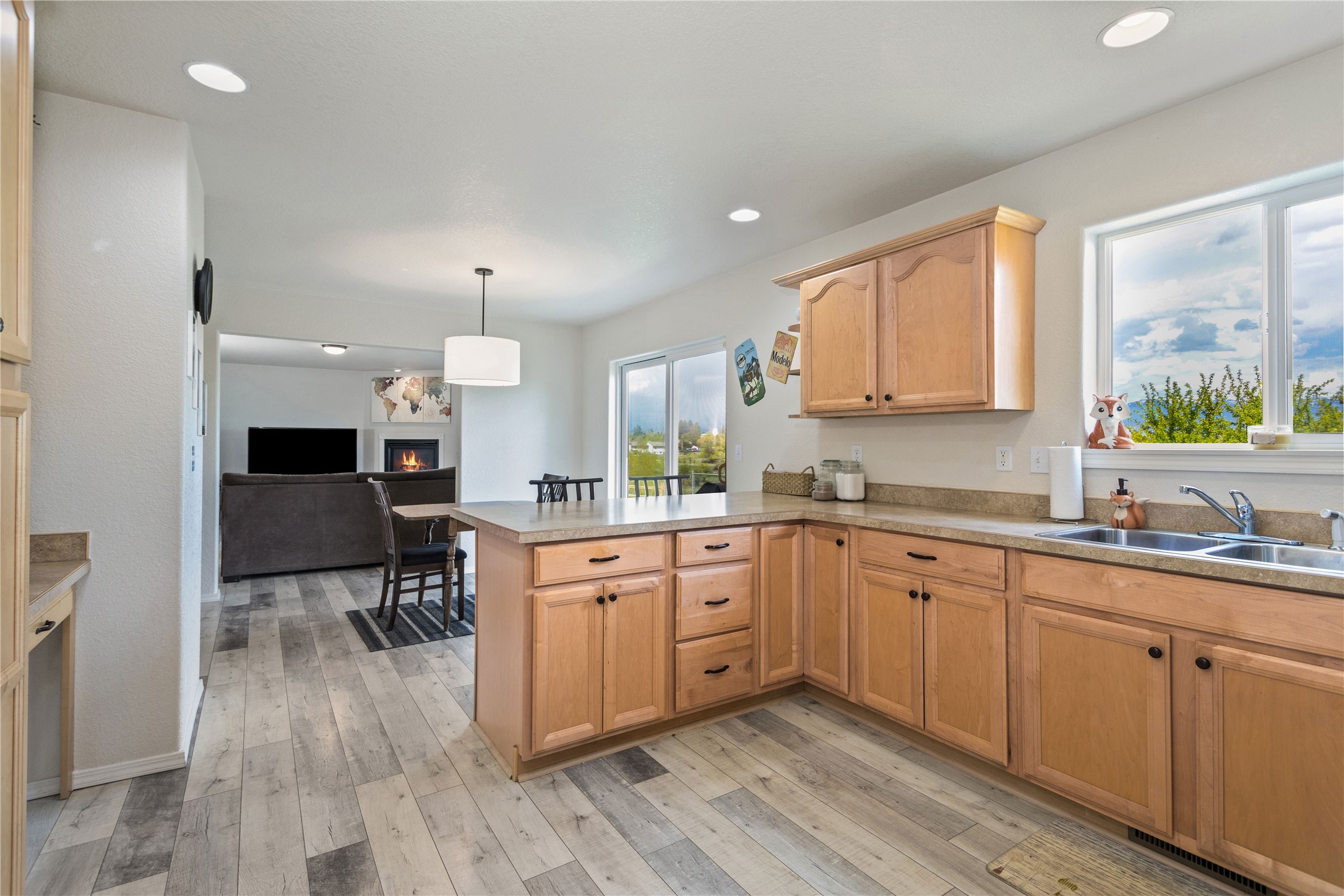 135 Rimrock Court
