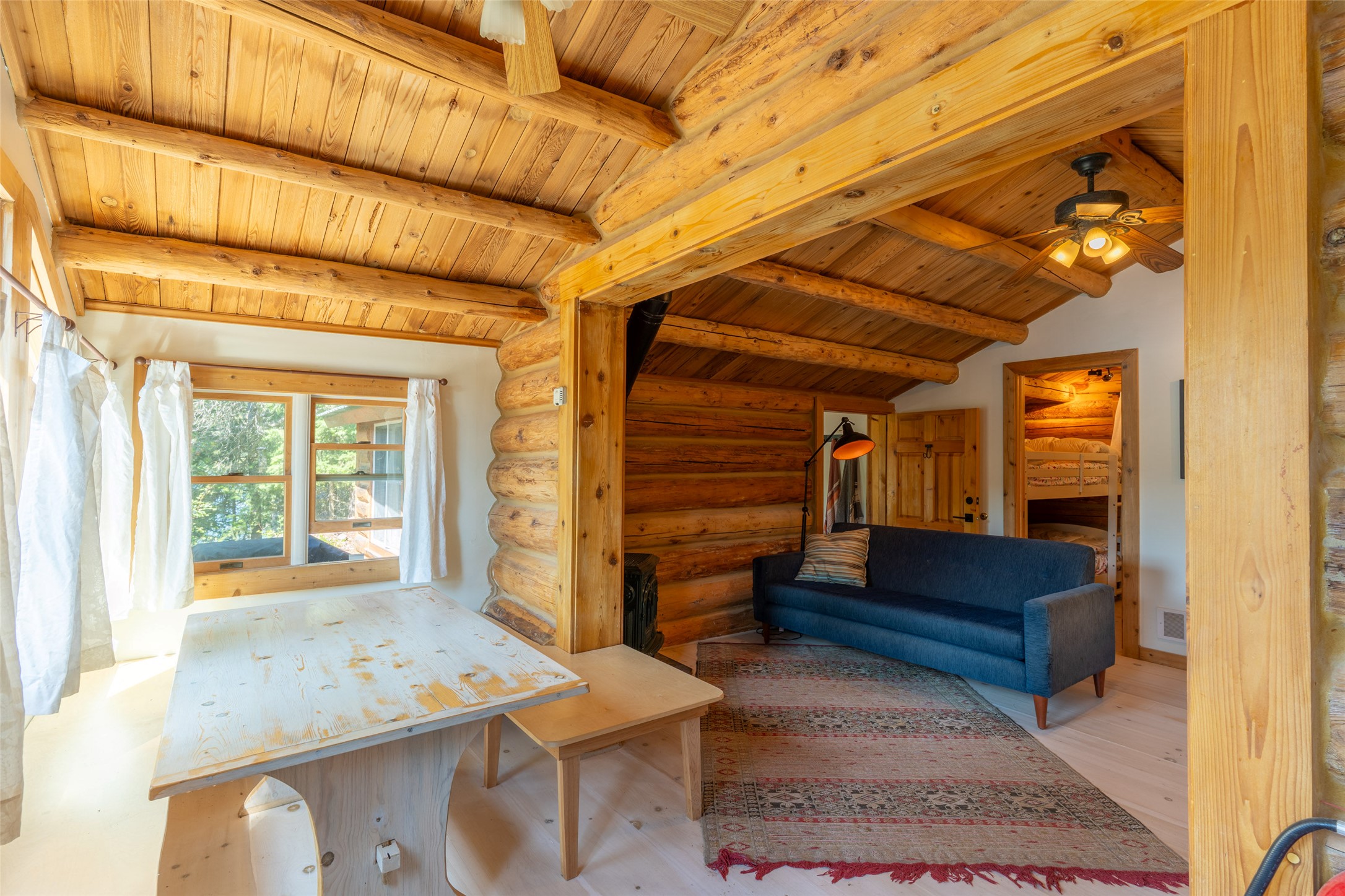 1050/1056 Lake Drive