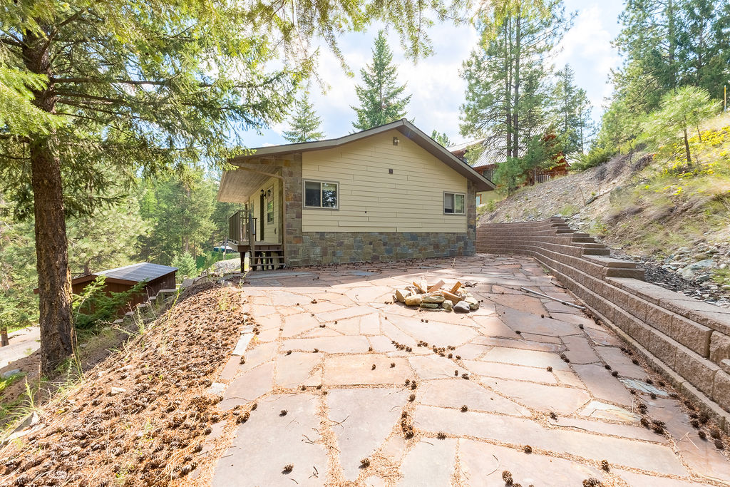 535 Kokanee Drive