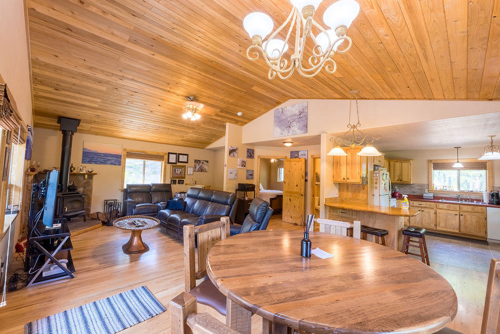 535 Kokanee Drive
