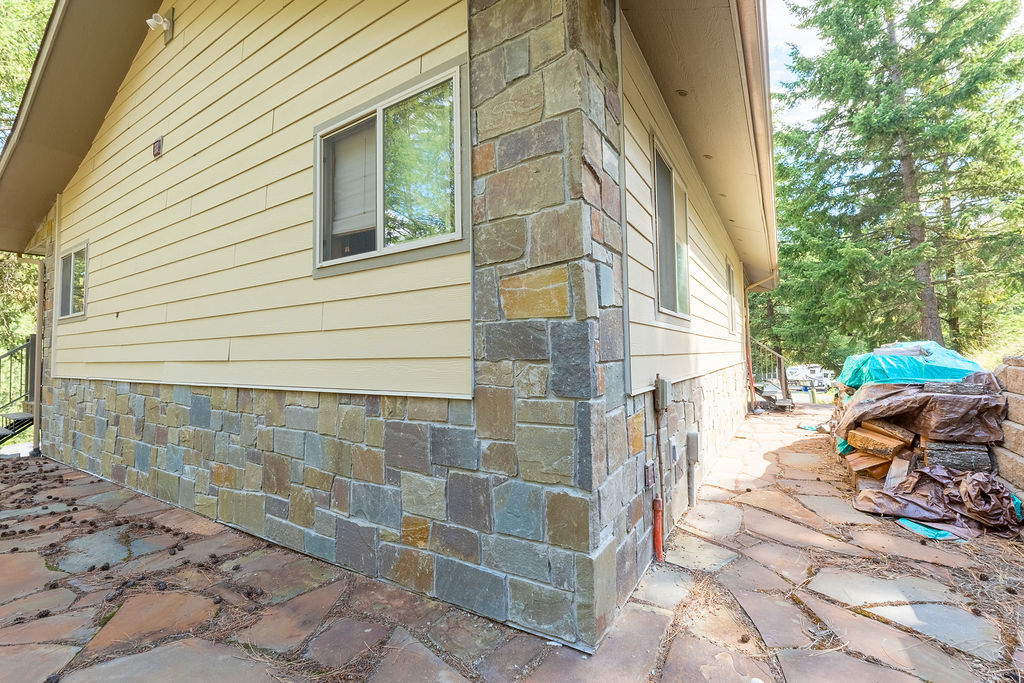 535 Kokanee Drive