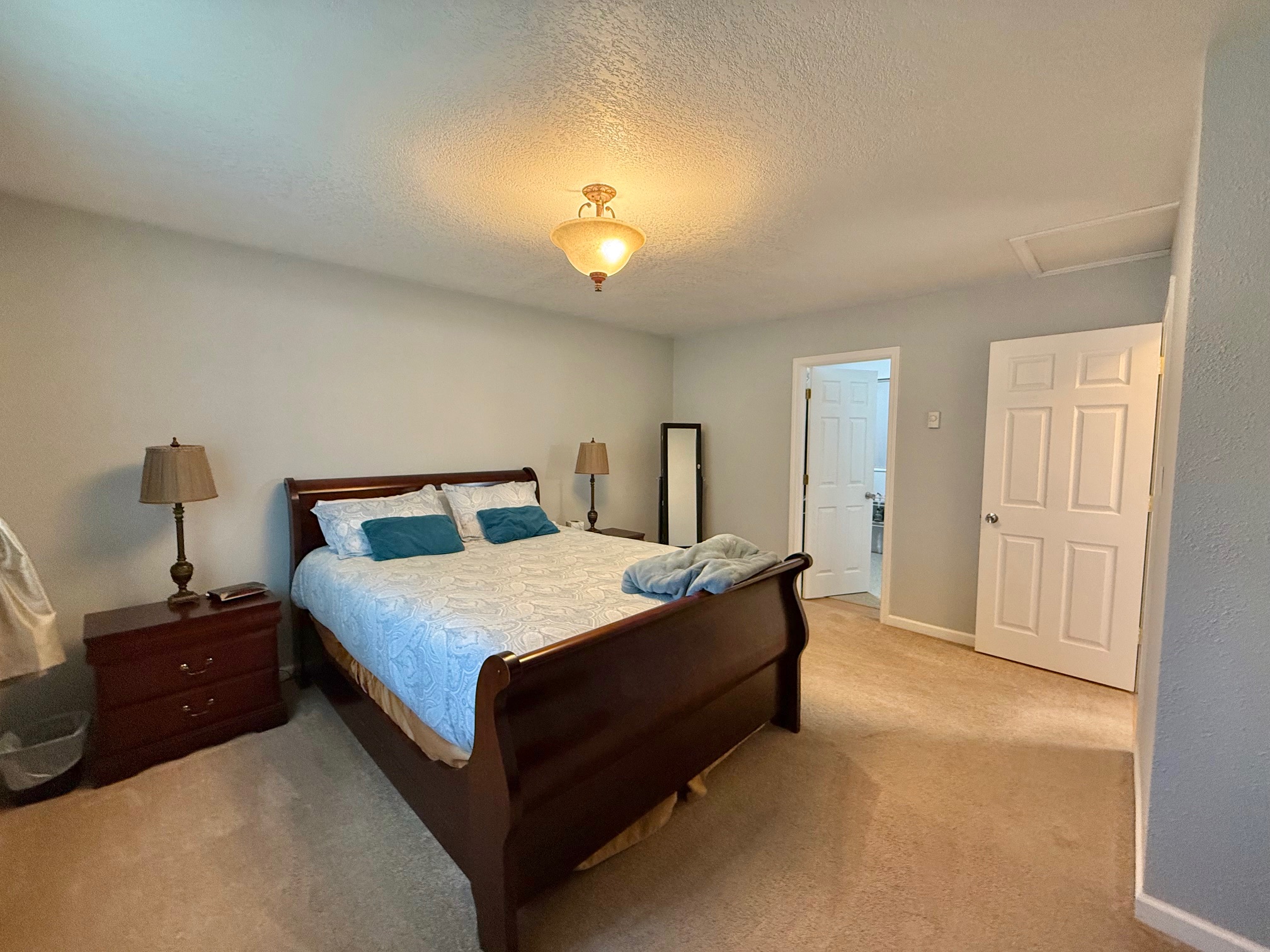 321 Cougar Trail