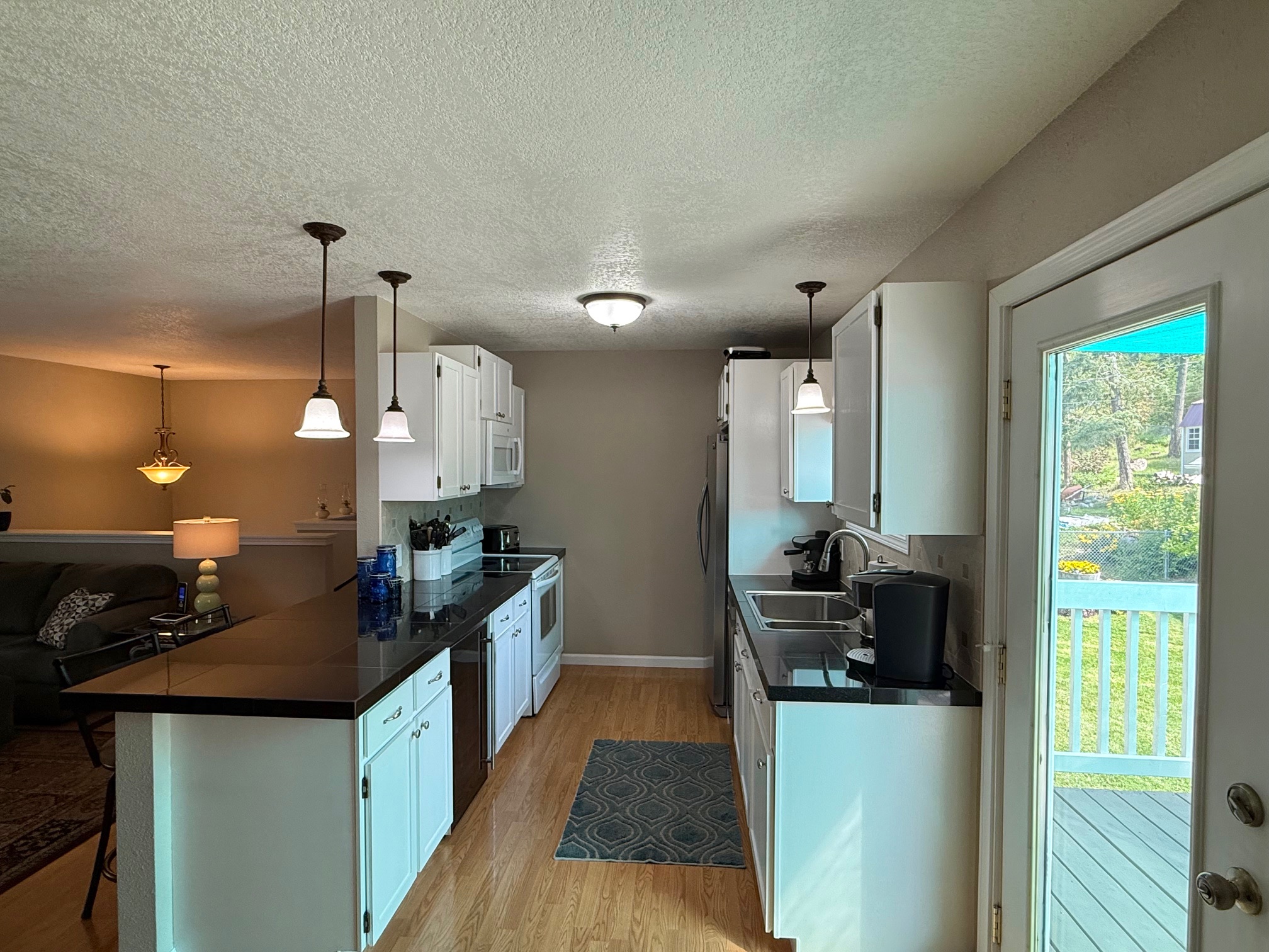 321 Cougar Trail