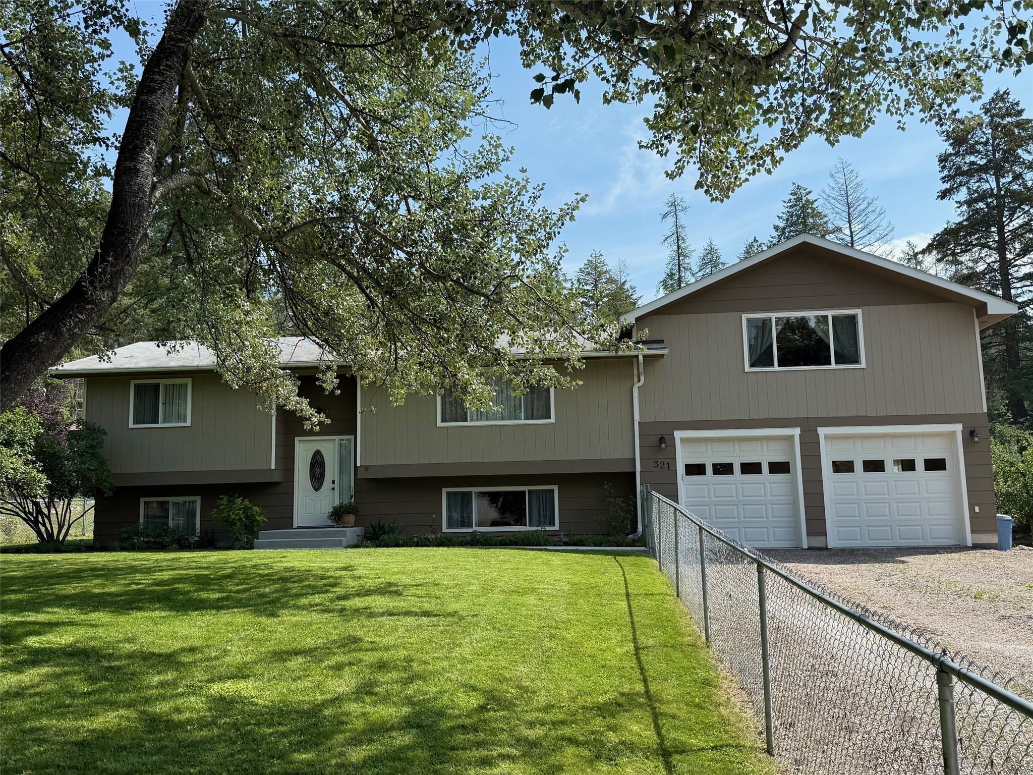 321 Cougar Trail