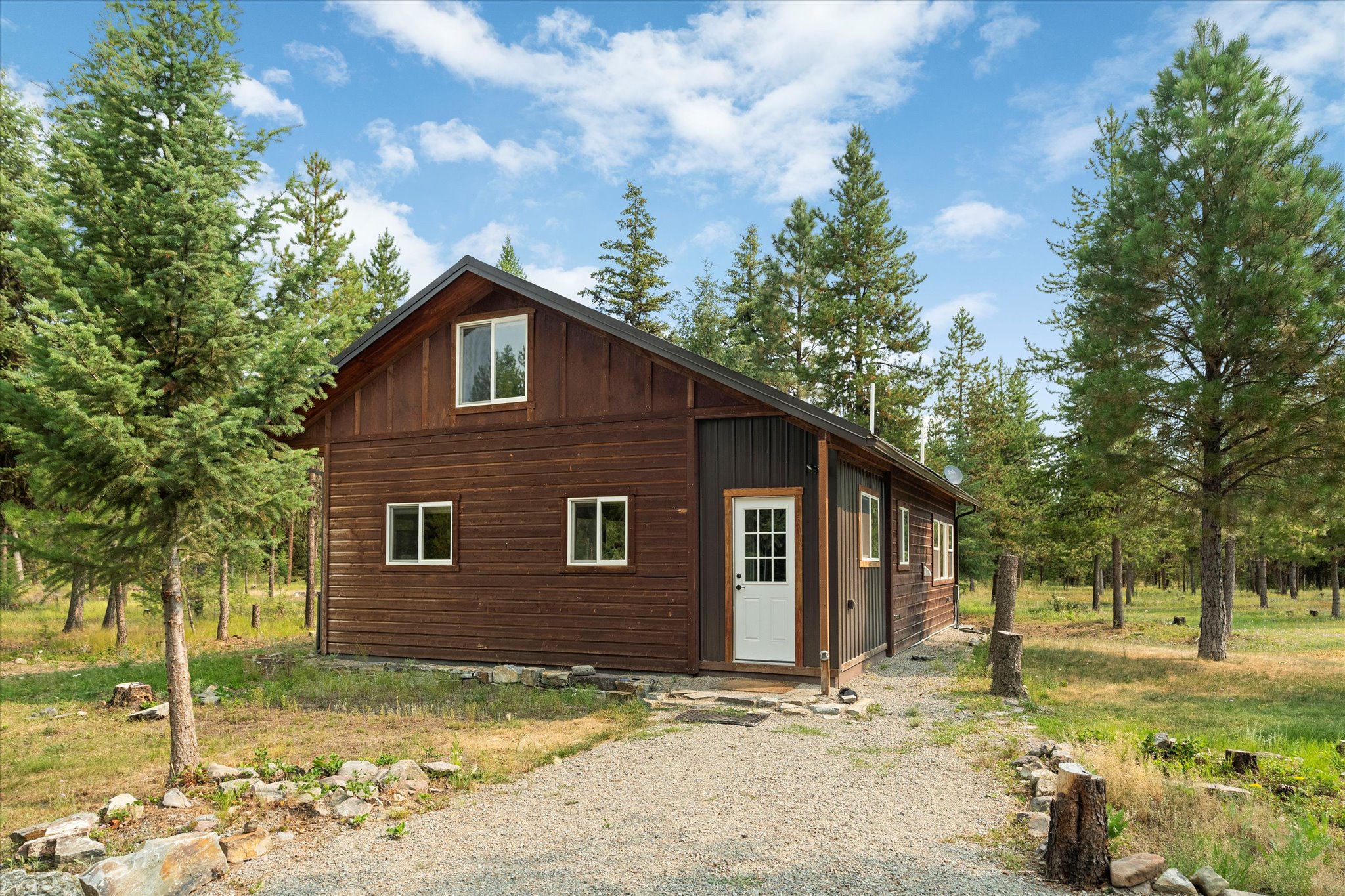 886 Rogers Mountain Loop