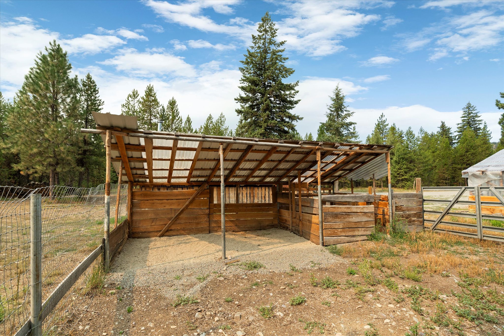 886 Rogers Mountain Loop