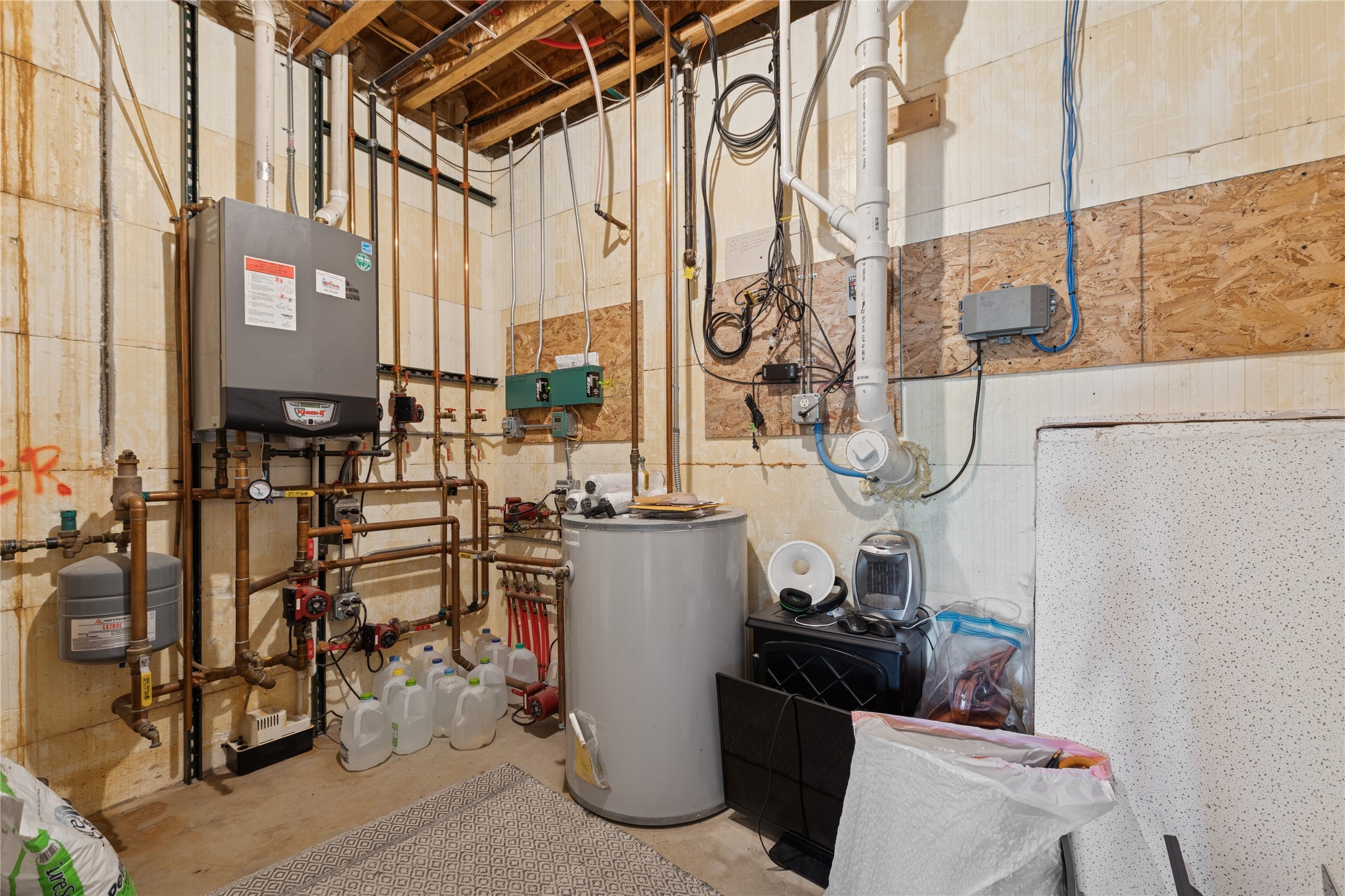 37 & 49 Charles Haskell Court