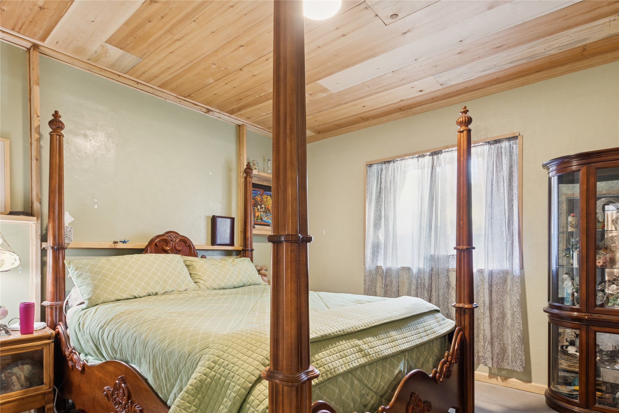 37 & 49 Charles Haskell Court