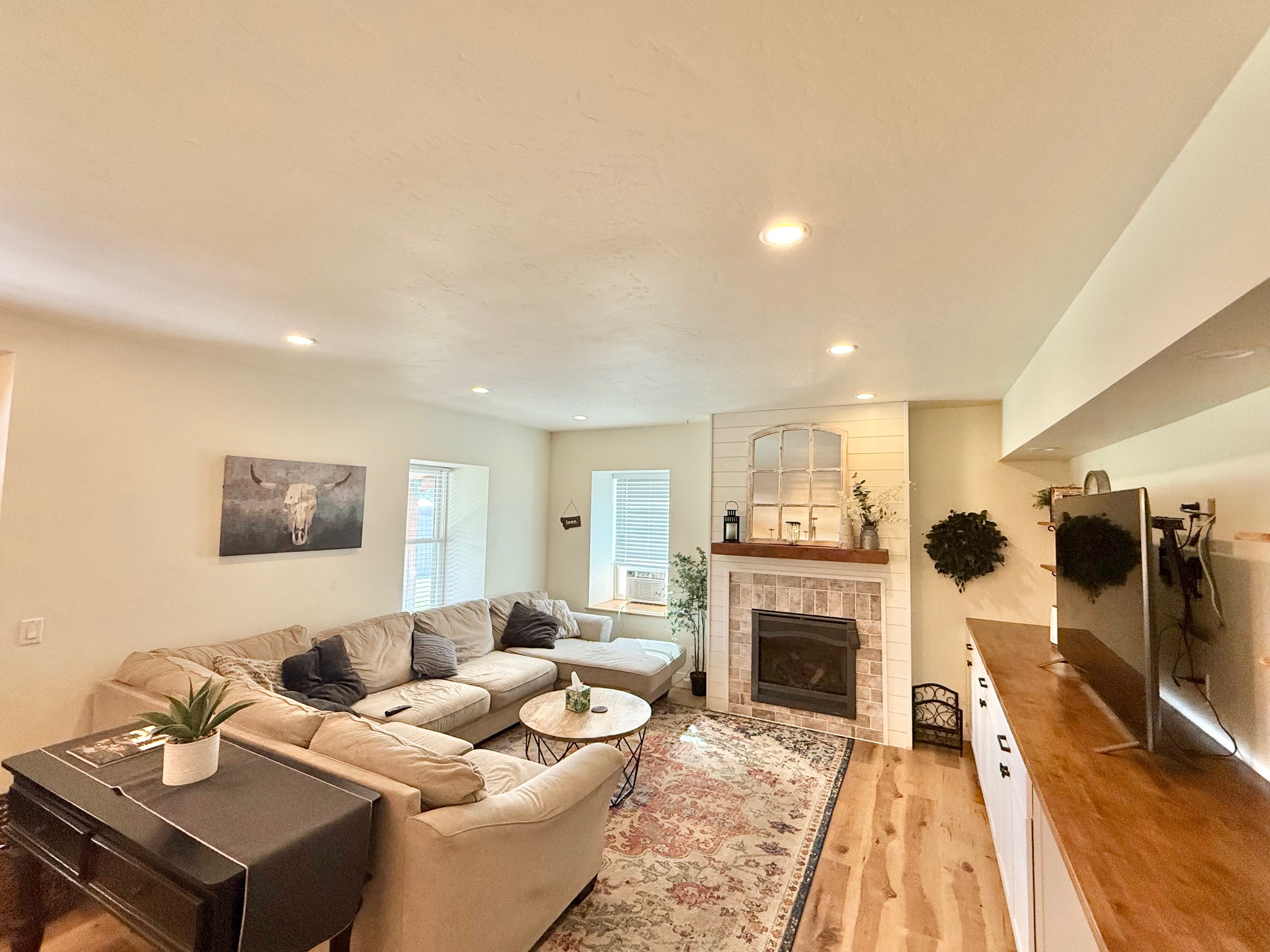 205 Kinnikinnick Lane