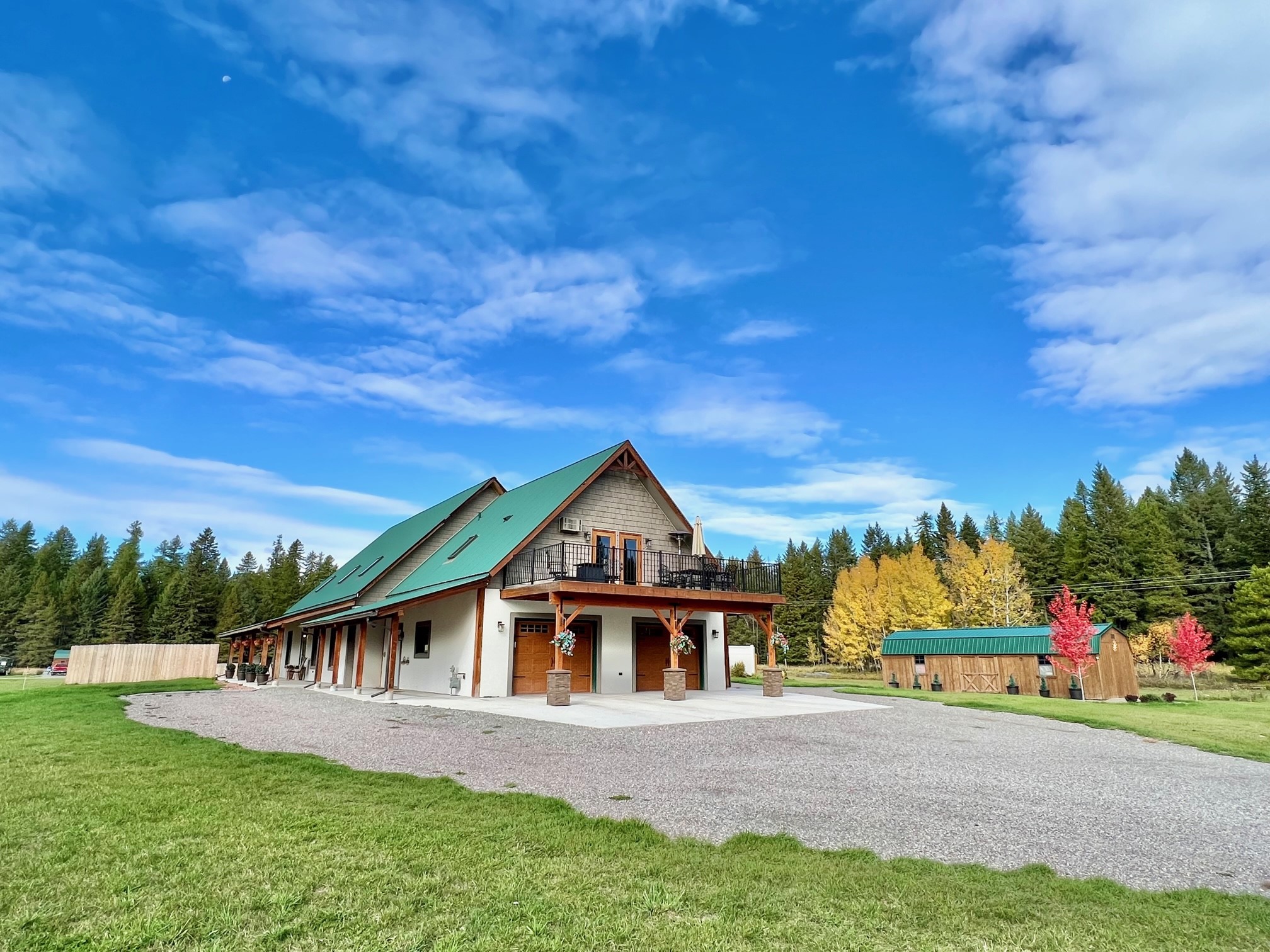 205 Kinnikinnick Lane