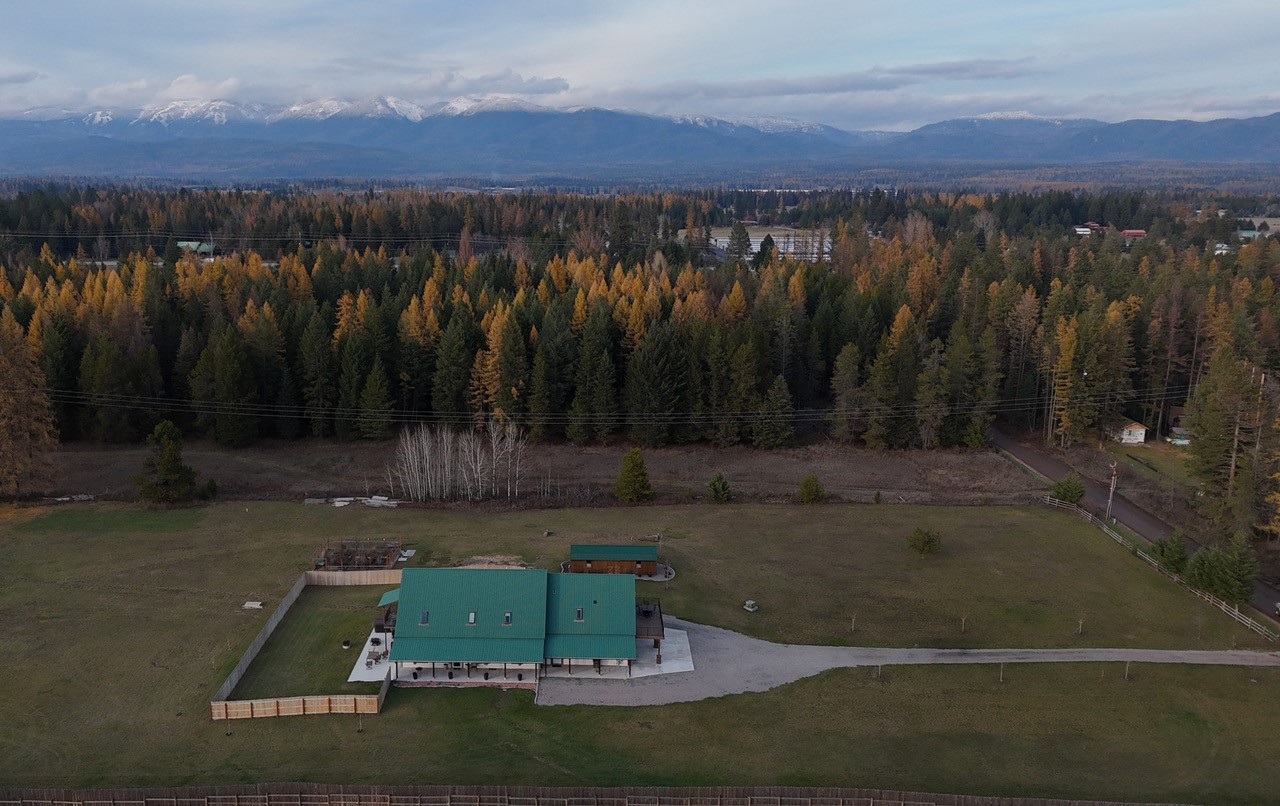 205 Kinnikinnick Lane