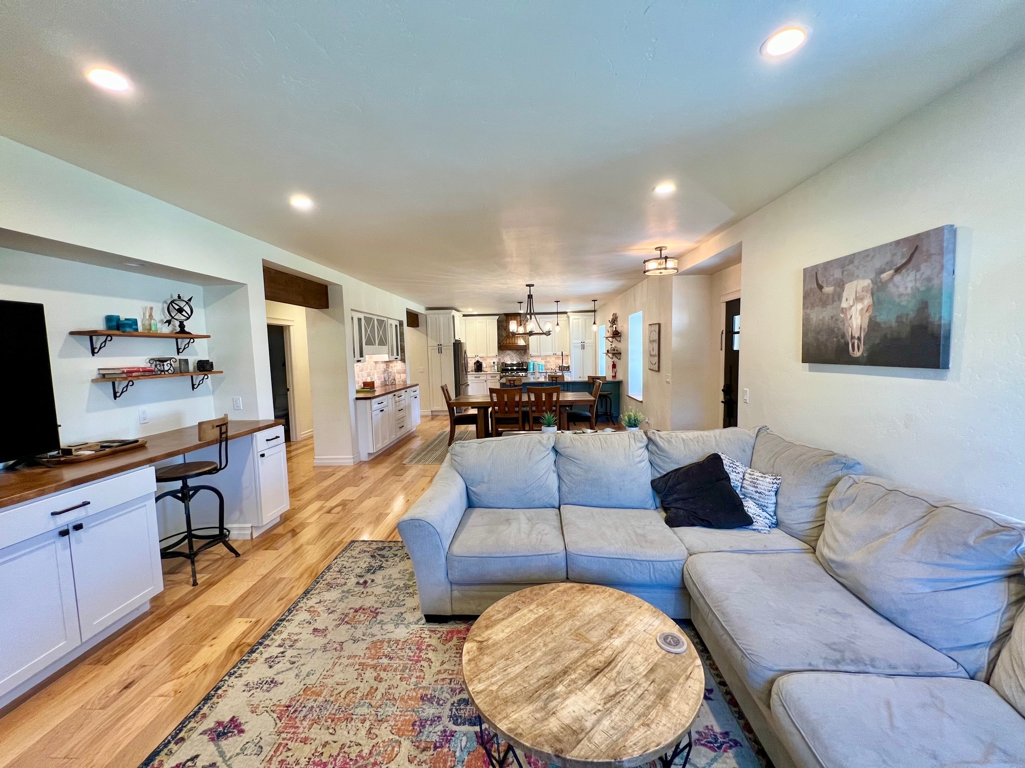 205 Kinnikinnick Lane