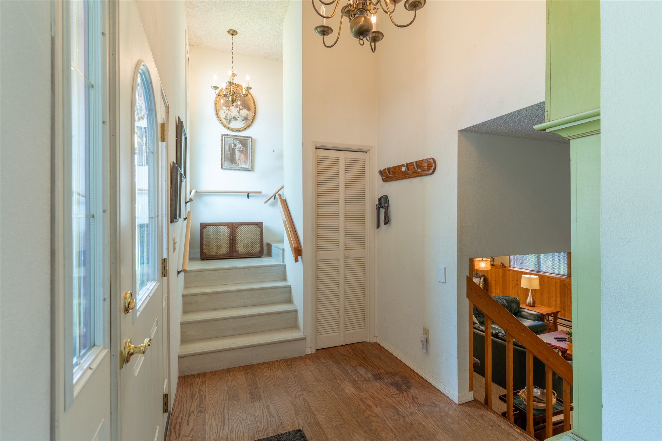 1037 7th Street W