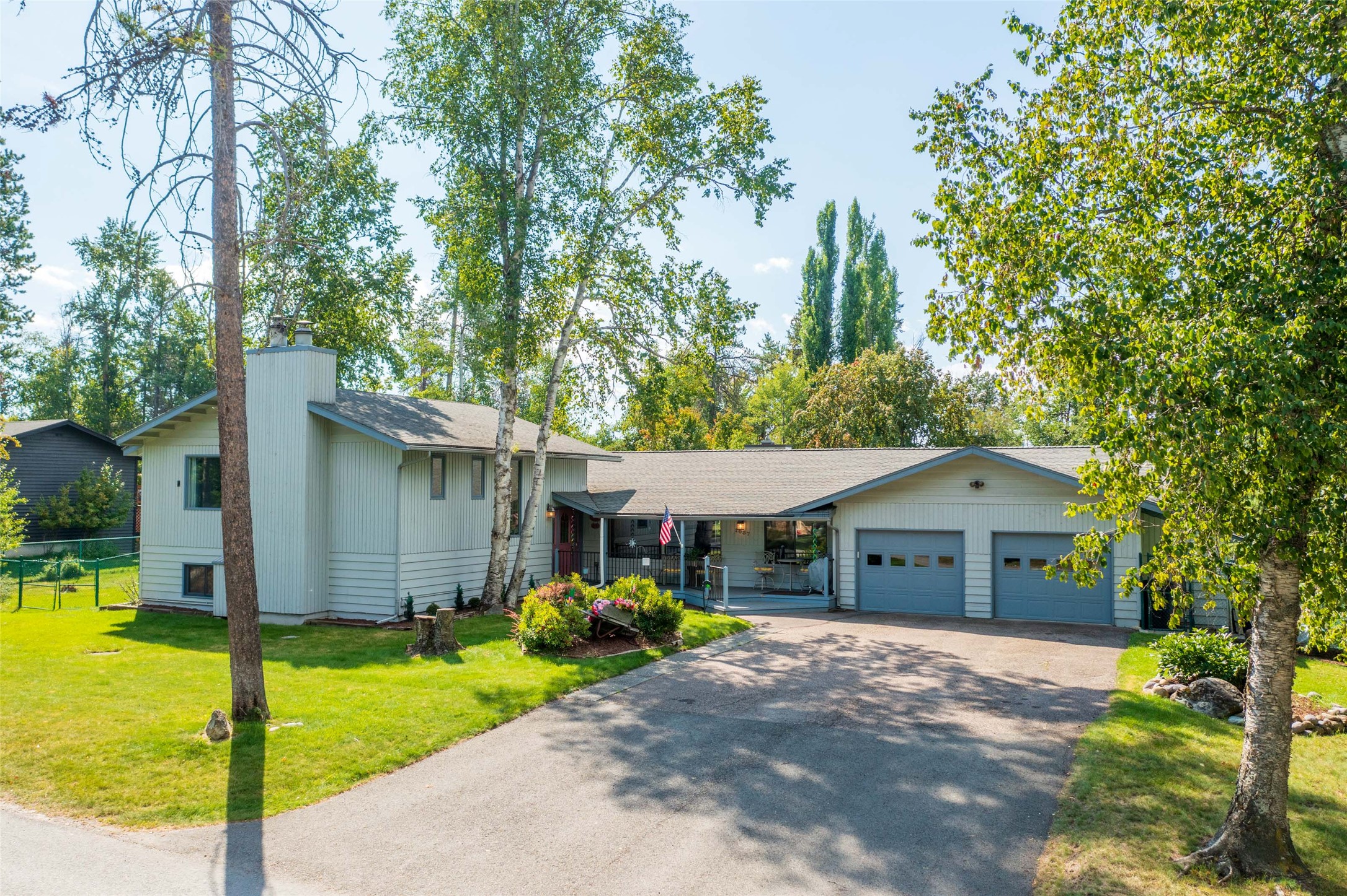 1037 7th Street W