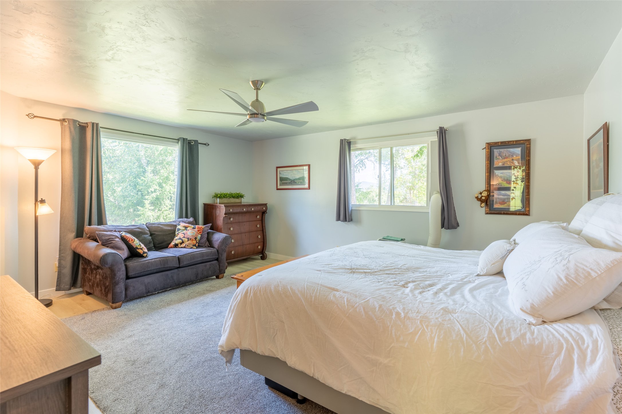 1037 7th Street W